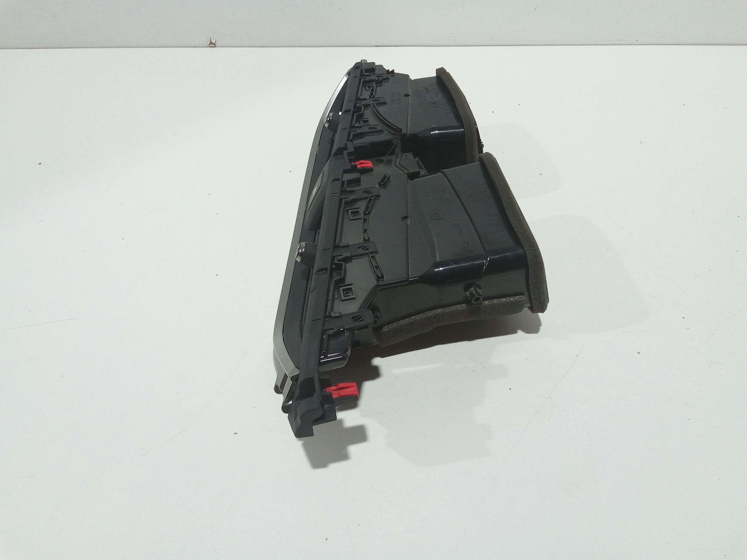 Bocchette Aria Centrale per Lexus UX (2018 - )