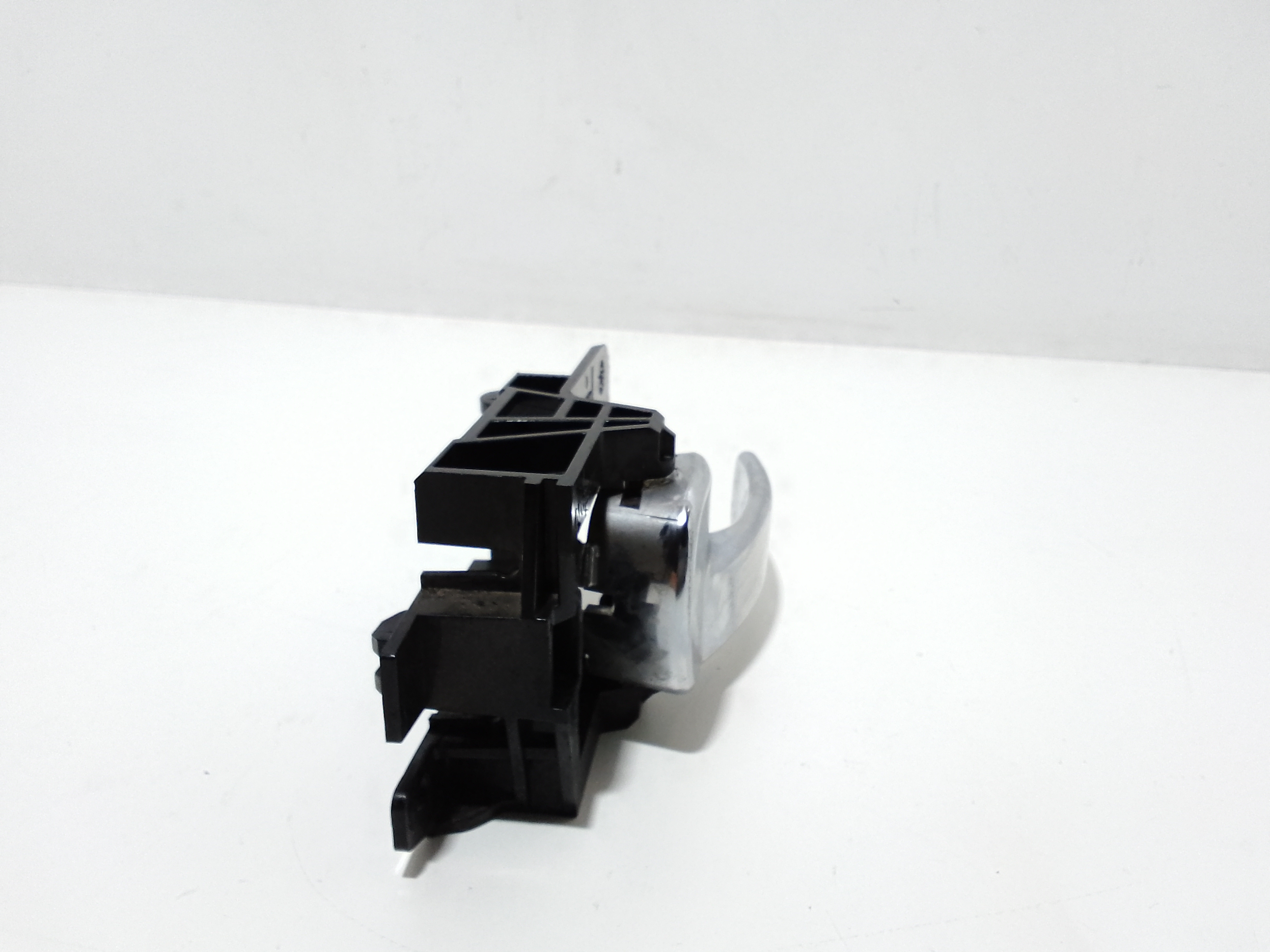 Maniglia interna anteriore Sinistra per Nissan Qashqai 1 Serie (2006 - 2009)