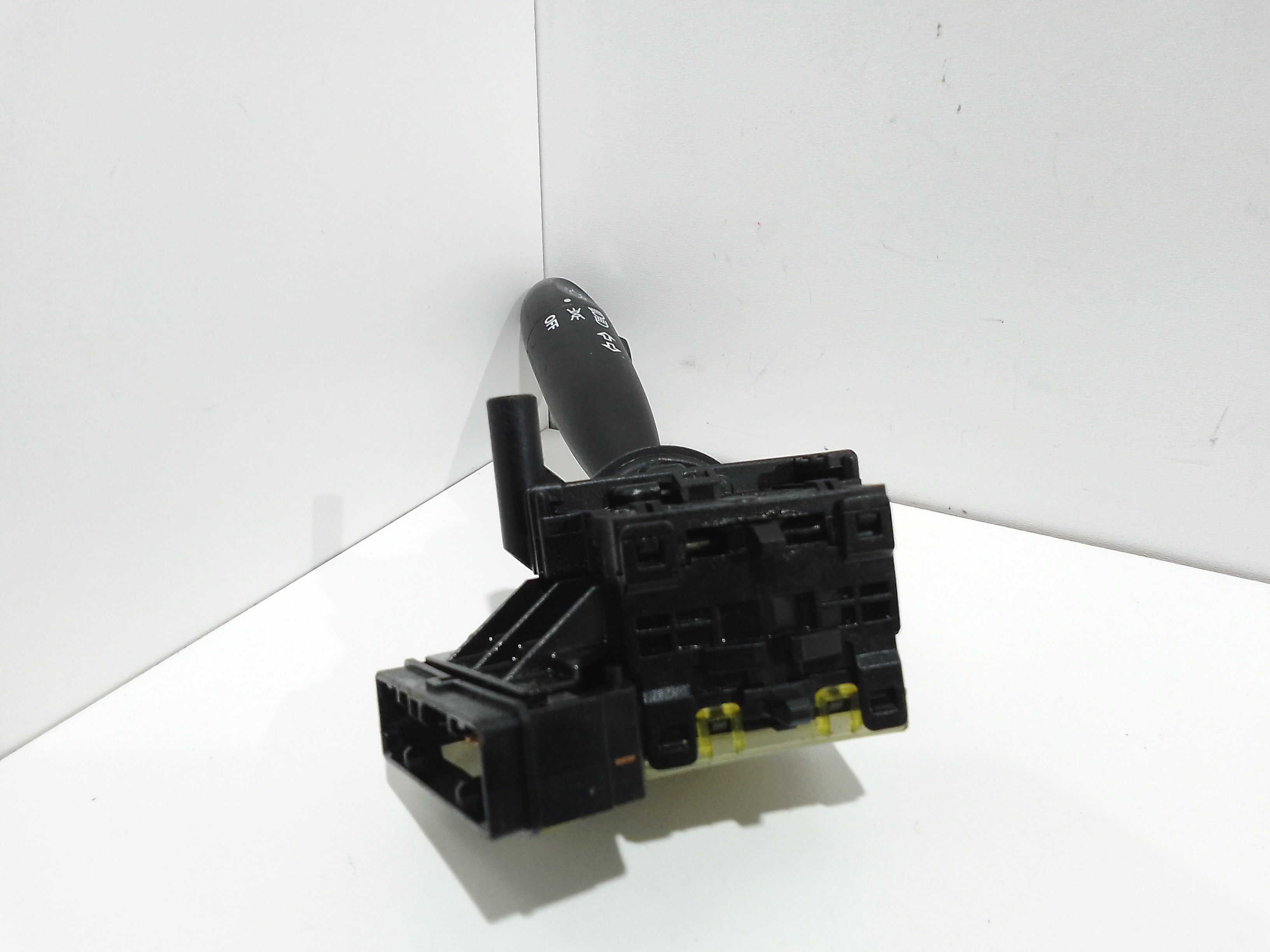 Devioluci sinistro per Hyundai Getz 1 Serie (2002 - 2005)