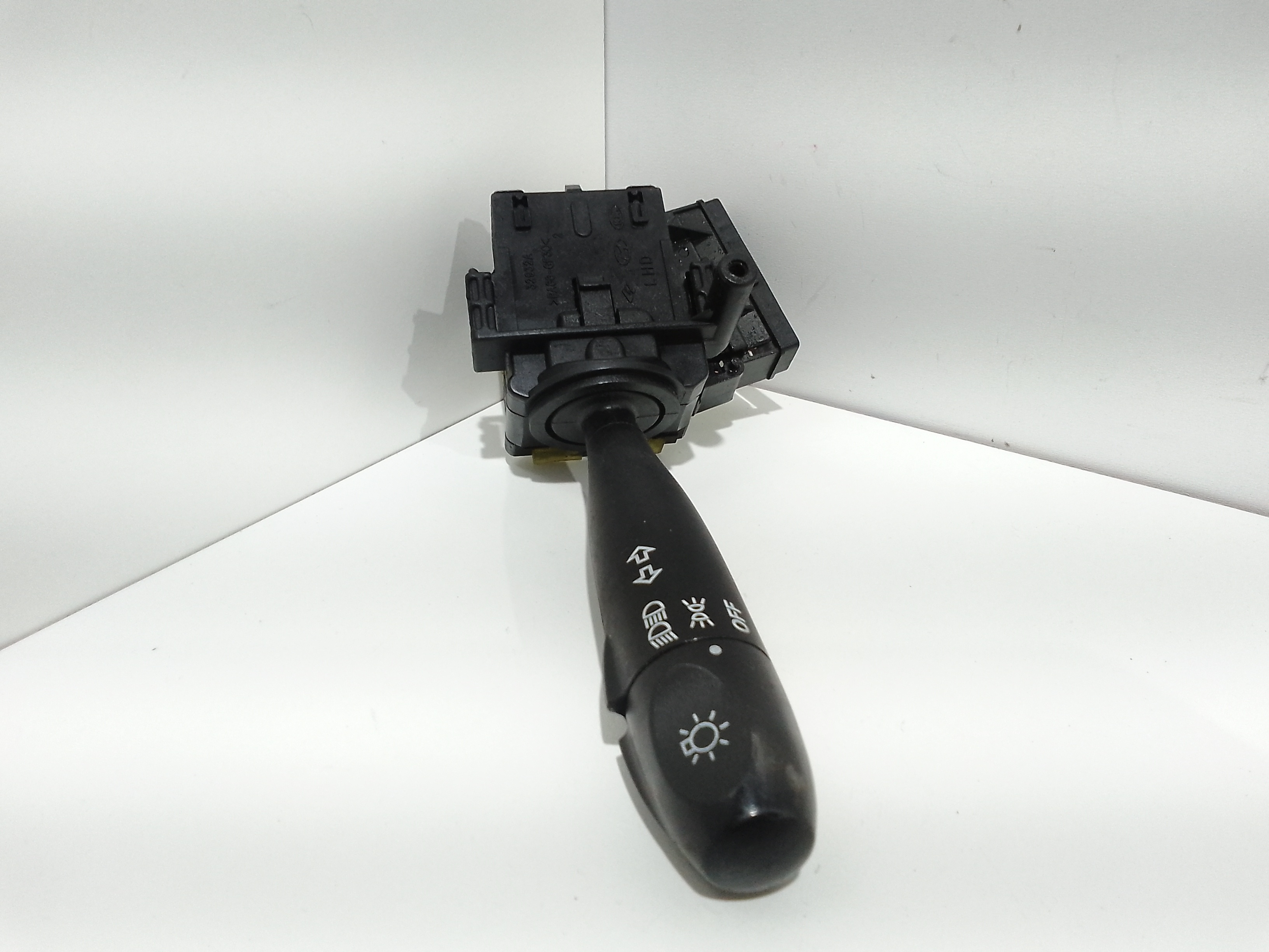 Devioluci sinistro per Hyundai Getz 1 Serie (2002 - 2005)