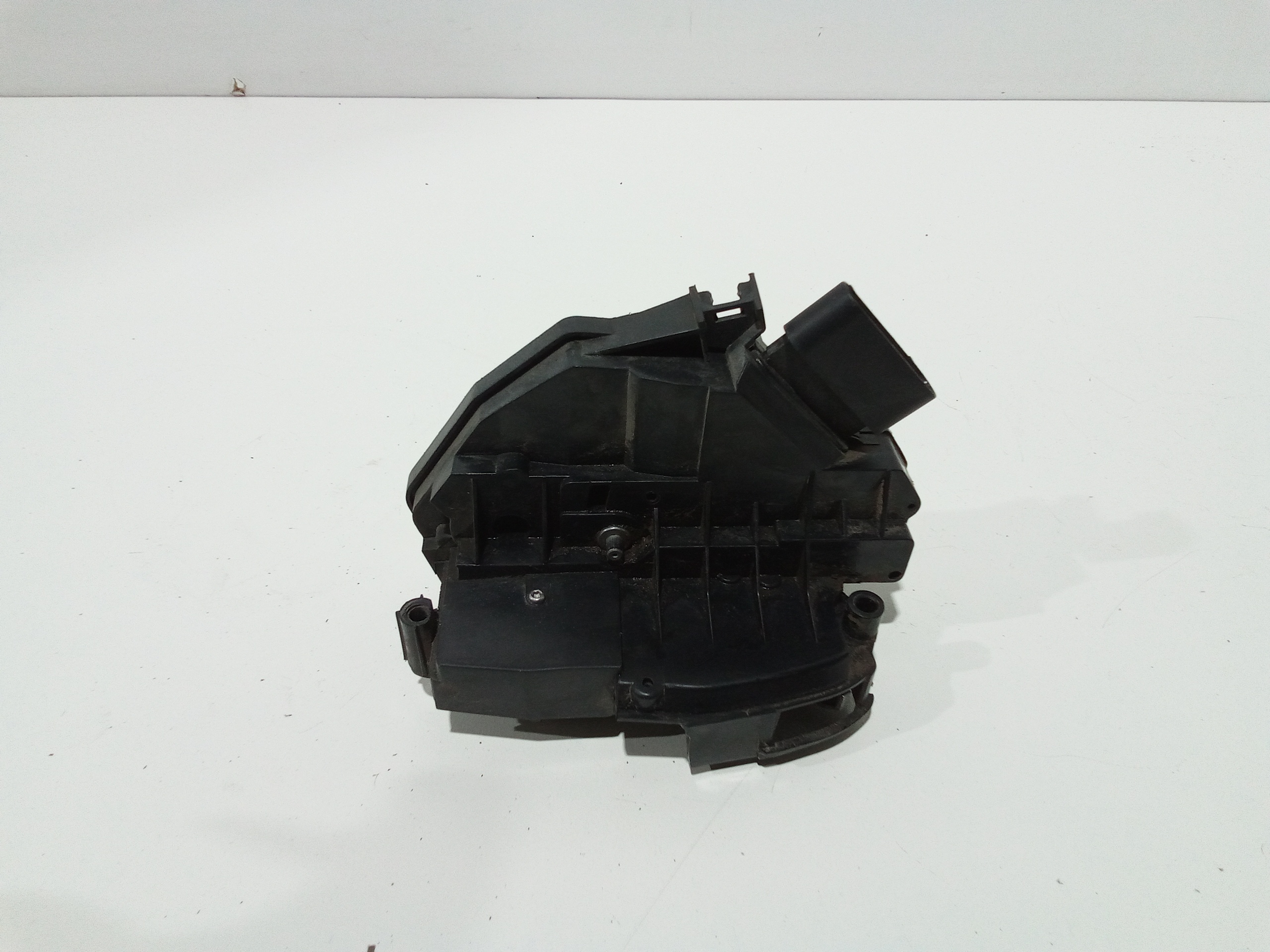 Serratura Anteriore Destra per Ford Fiesta 6 Serie (2008 - 2017)