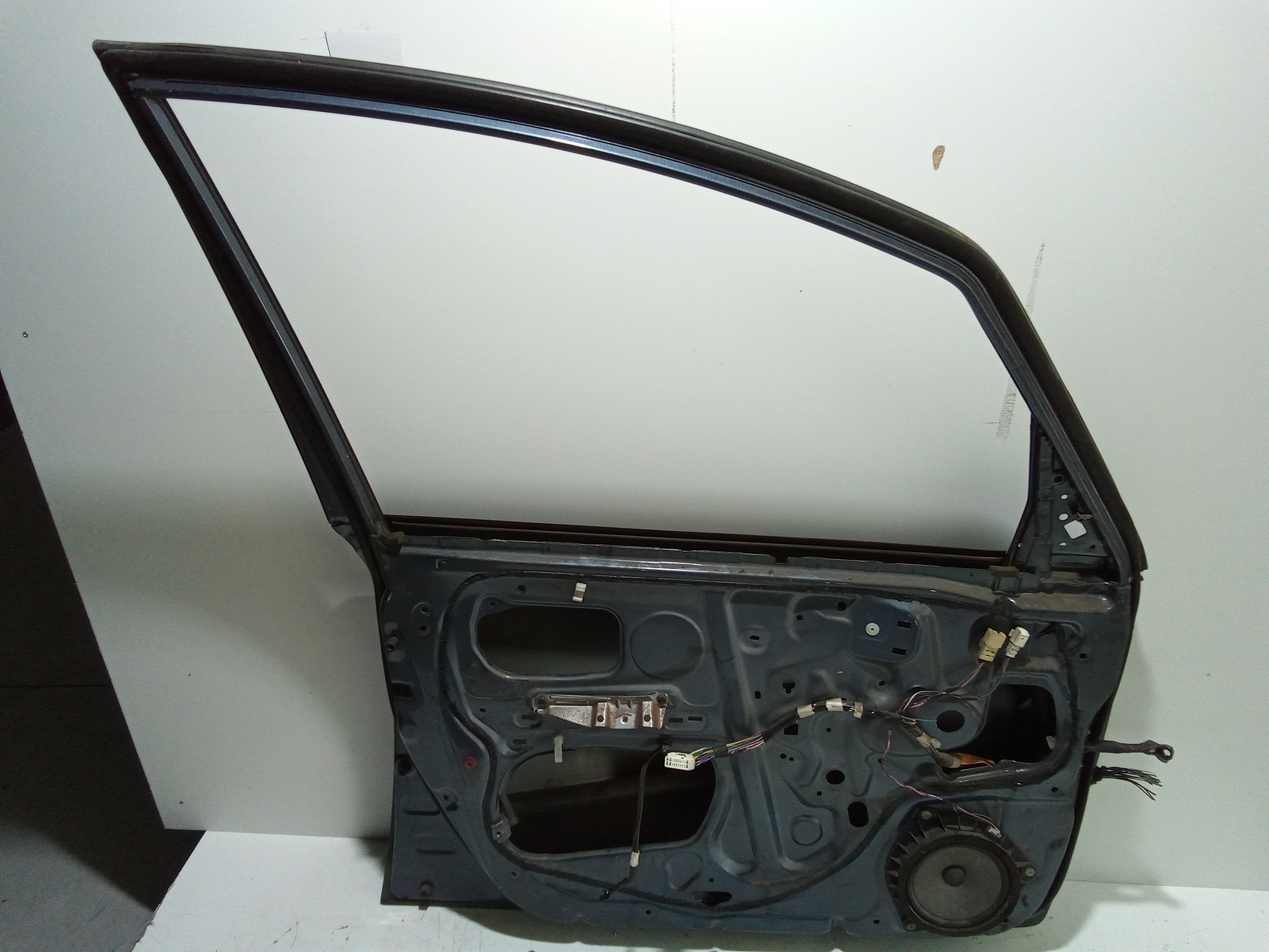 Portiera Anteriore Sinistra per Toyota Corolla Berlina 3 Serie 3-5p (2002 - 2004)