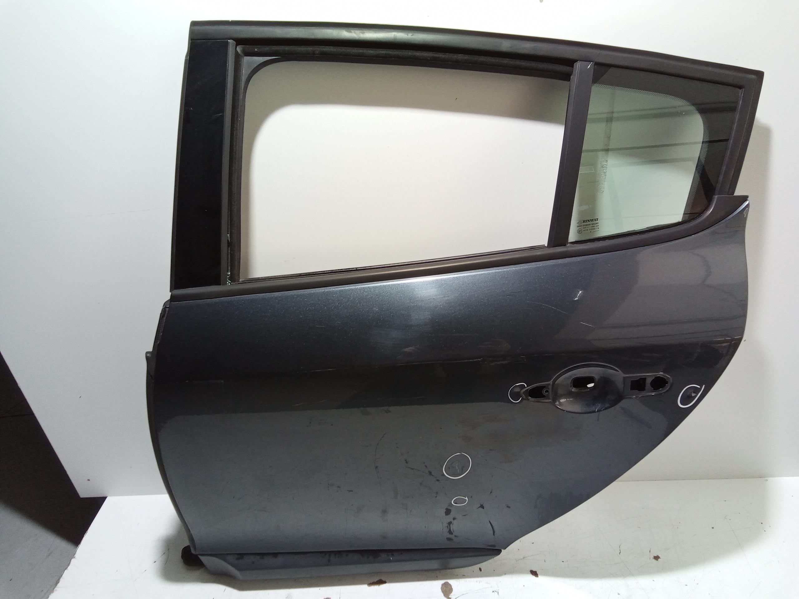 Portiera Posteriore Sinistra per Renault Megane Coup  (10>) (2010 - In produzione)