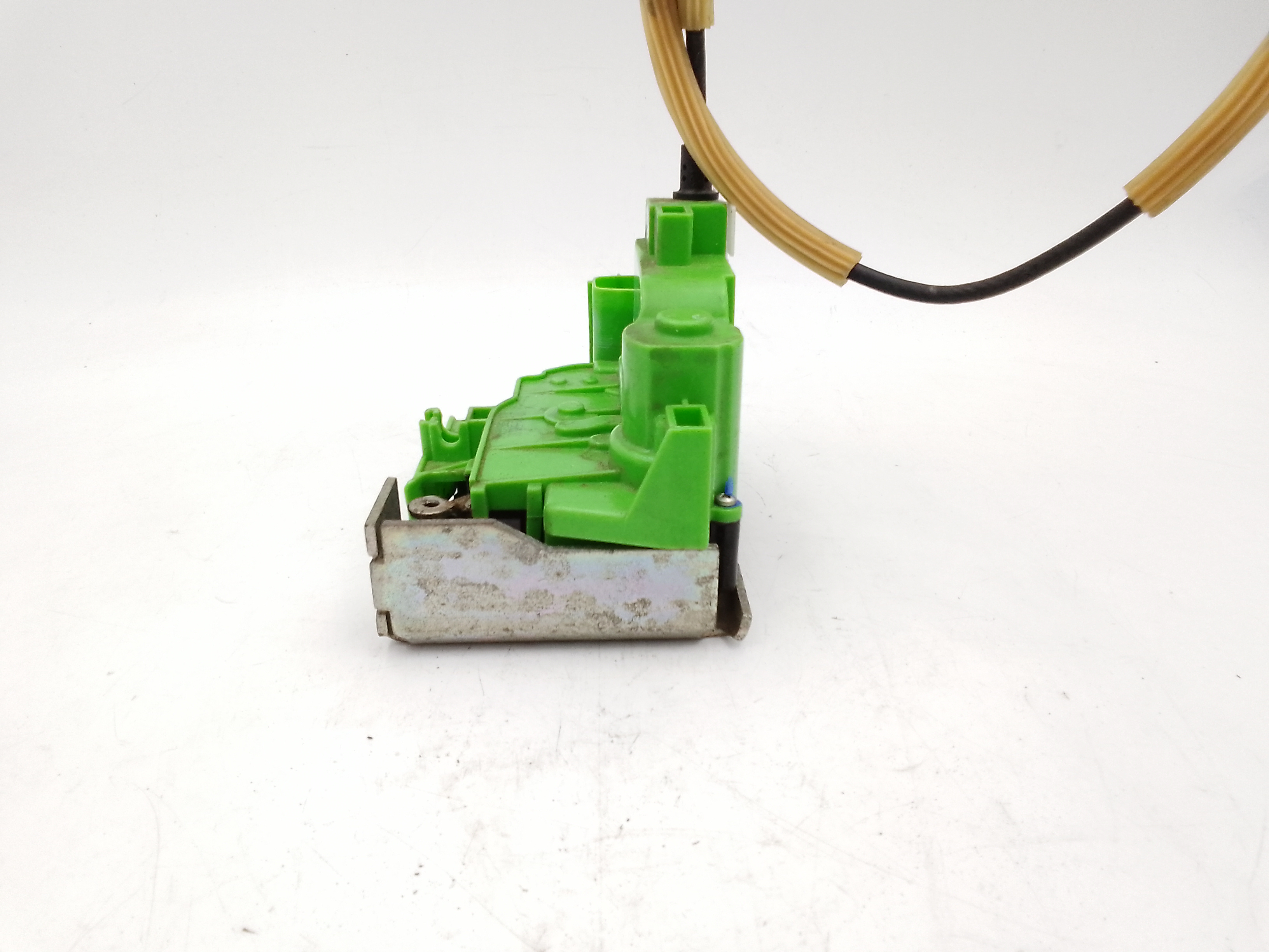 Serratura Anteriore Destra per Alfa Romeo Mito Serie (955_) (08>) (2008 - In produzione)