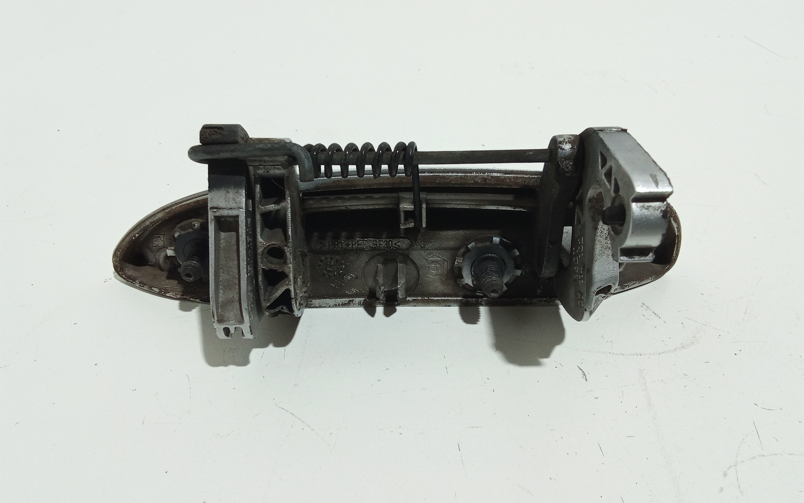 Maniglia esterna Posteriore Destra per Dacia Logan 2 Serie (2008 - In produzione)