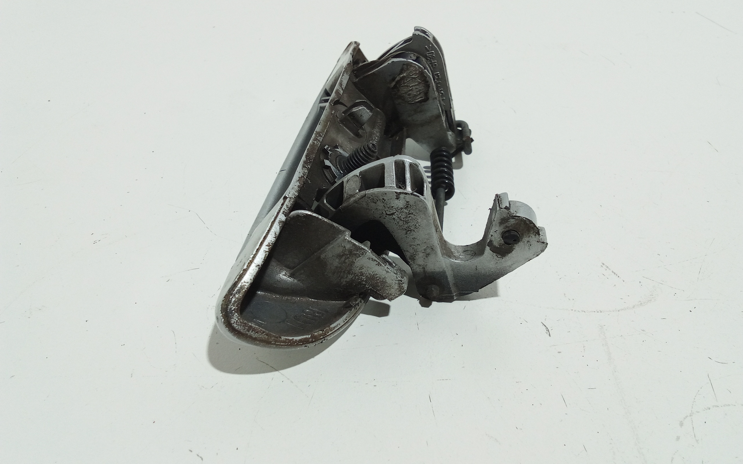 Maniglia esterna Posteriore Destra per Dacia Logan 2 Serie (2008 - In produzione)