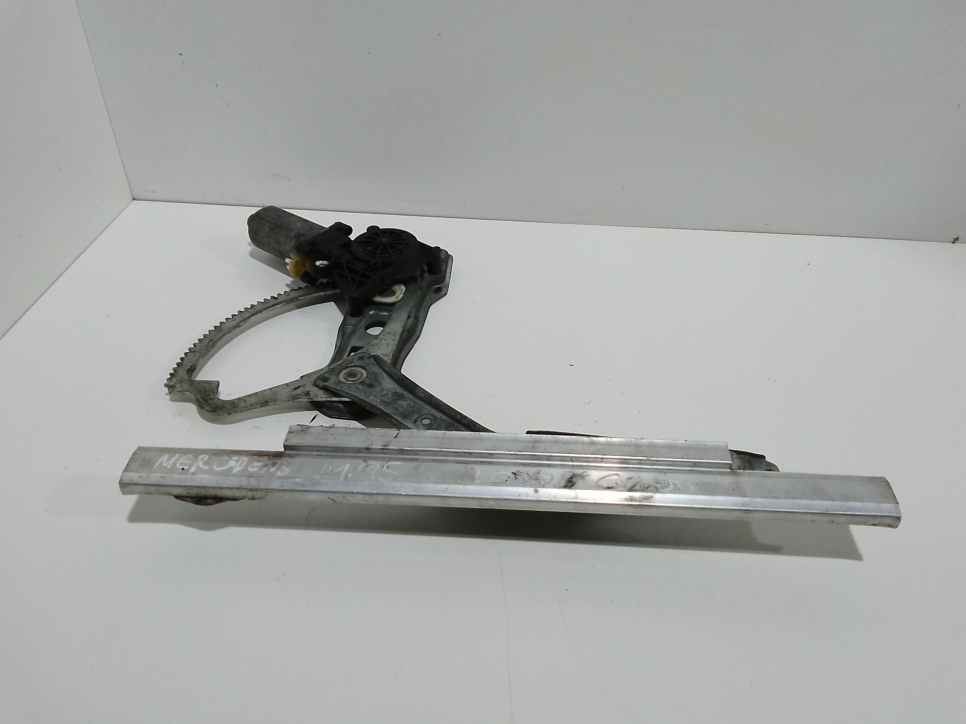 Cremagliera anteriore sinistra Guida per Mercedes Classe C Berlina W202 2 Serie (1997 - 2000)