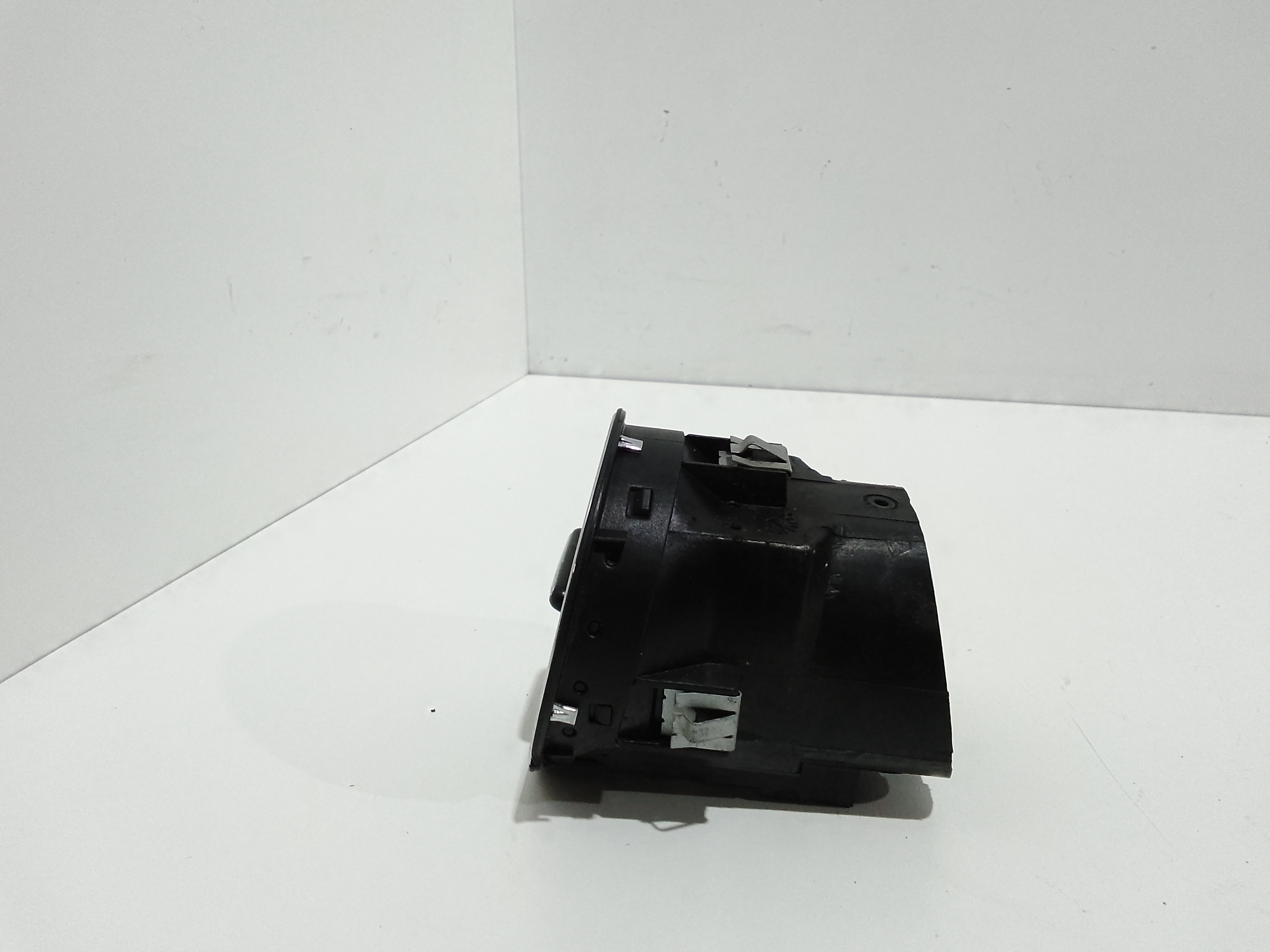 Bocchetta aria cruscotto lato guida per Fiat Bravo 2 Serie (2007 - 2010)