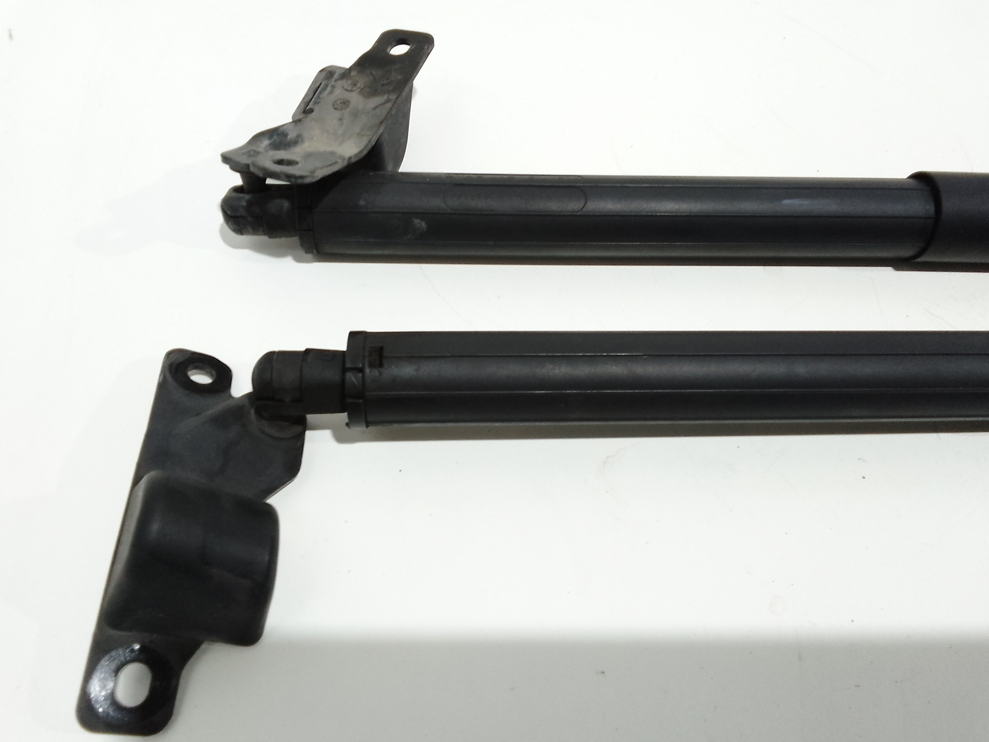 Pistoncini cofano Post. per Bmw X5 Serie (e70) (06>13) (2006 - 2013)