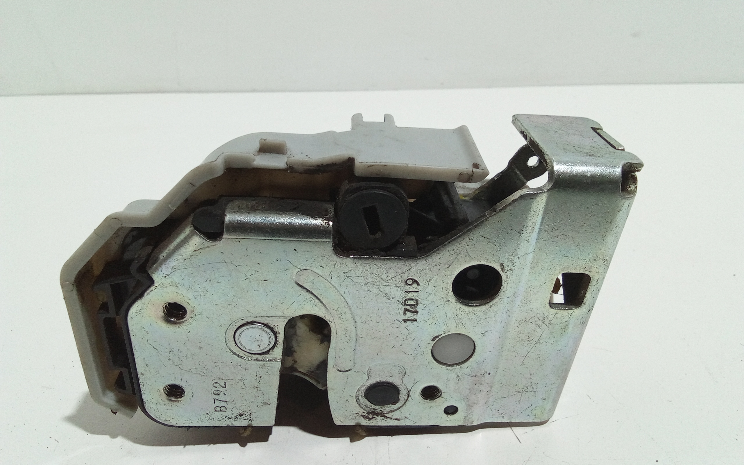 Serratura Anteriore Destra per Lancia Ypsilon 4 Serie (2011 - In produzione)