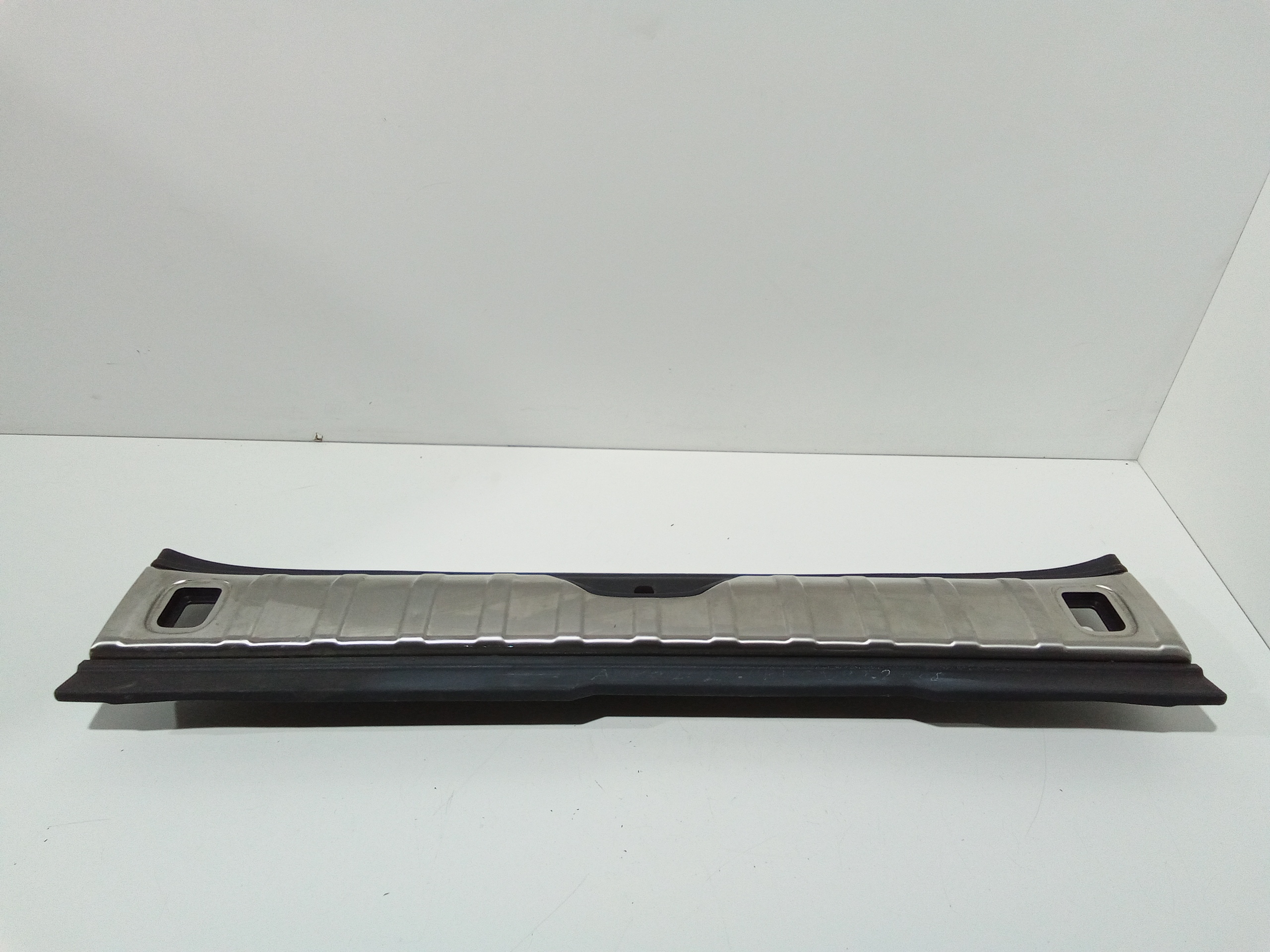 Batticofano posteriore per Peugeot 2008 1 Serie (2013 - In produzione)