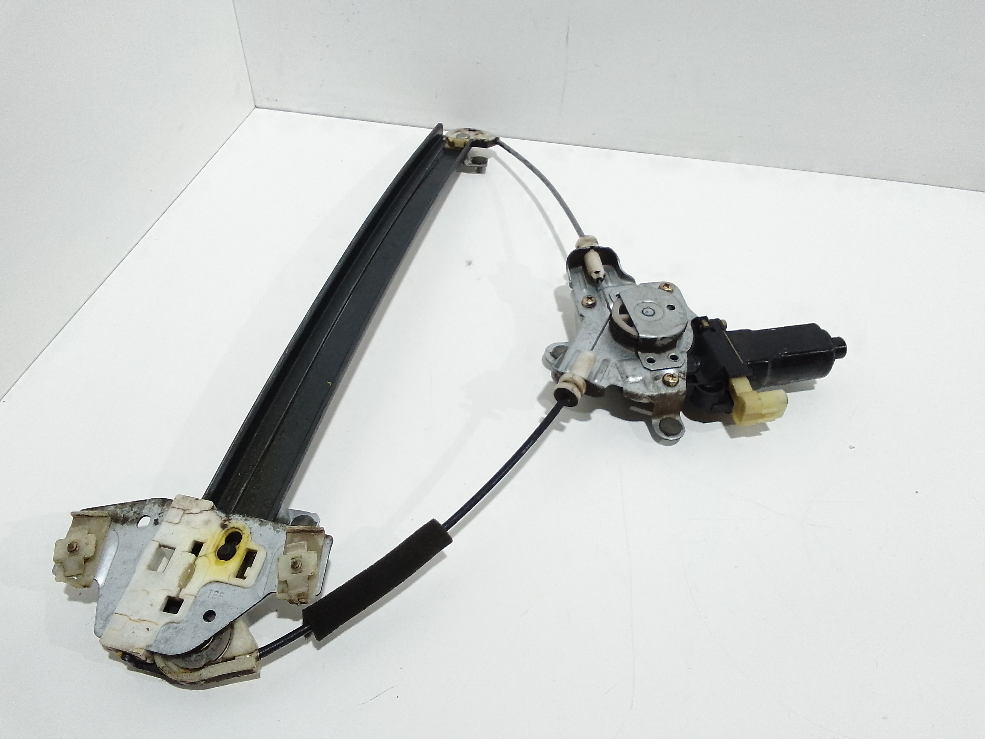 Cremagliera anteriore sinistra Guida per Hyundai Getz 1 Serie (2002 - 2005)