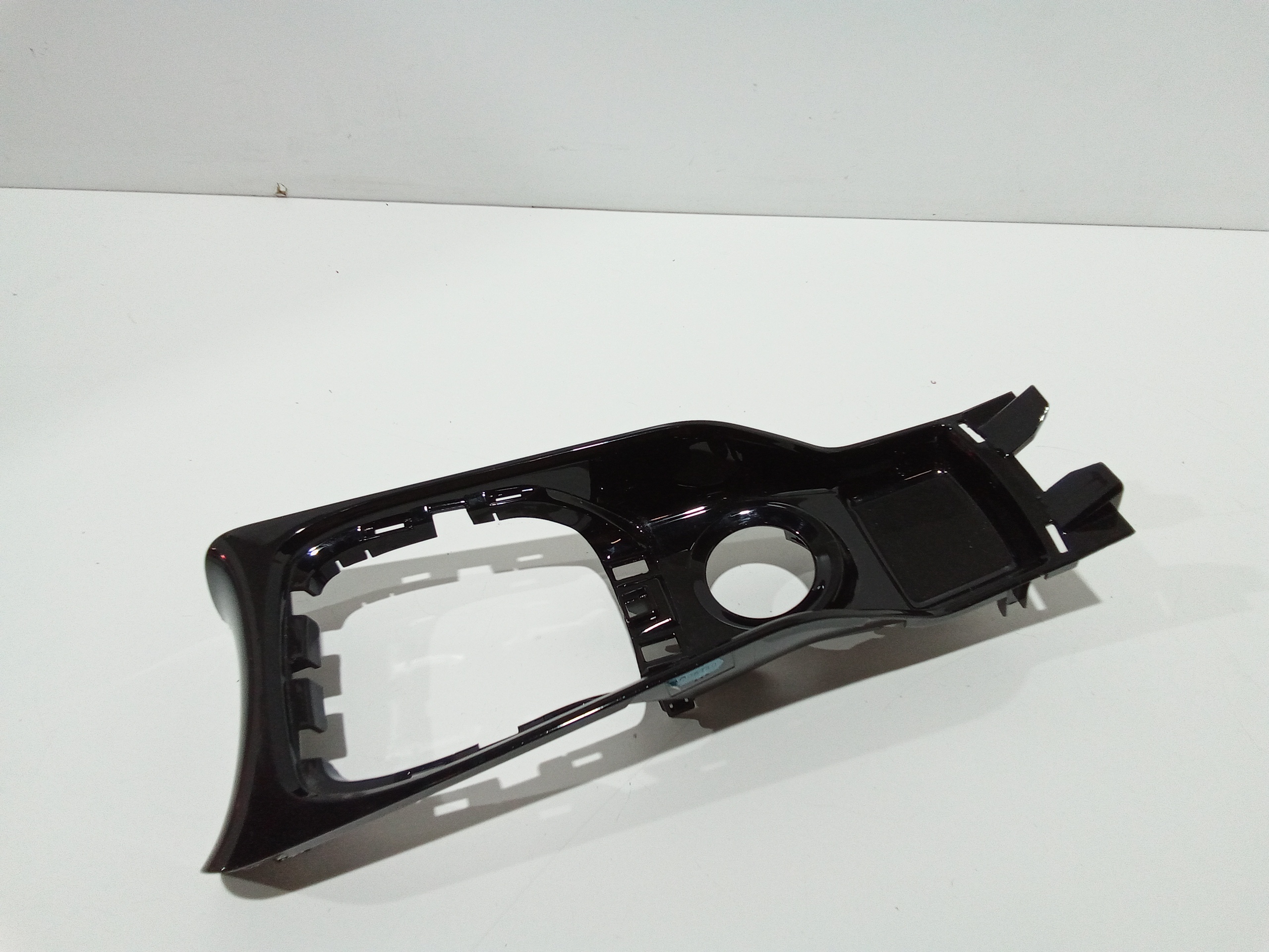 Modanatura console tunnel centrale per Peugeot 2008 1 Serie (2013 - In produzione)