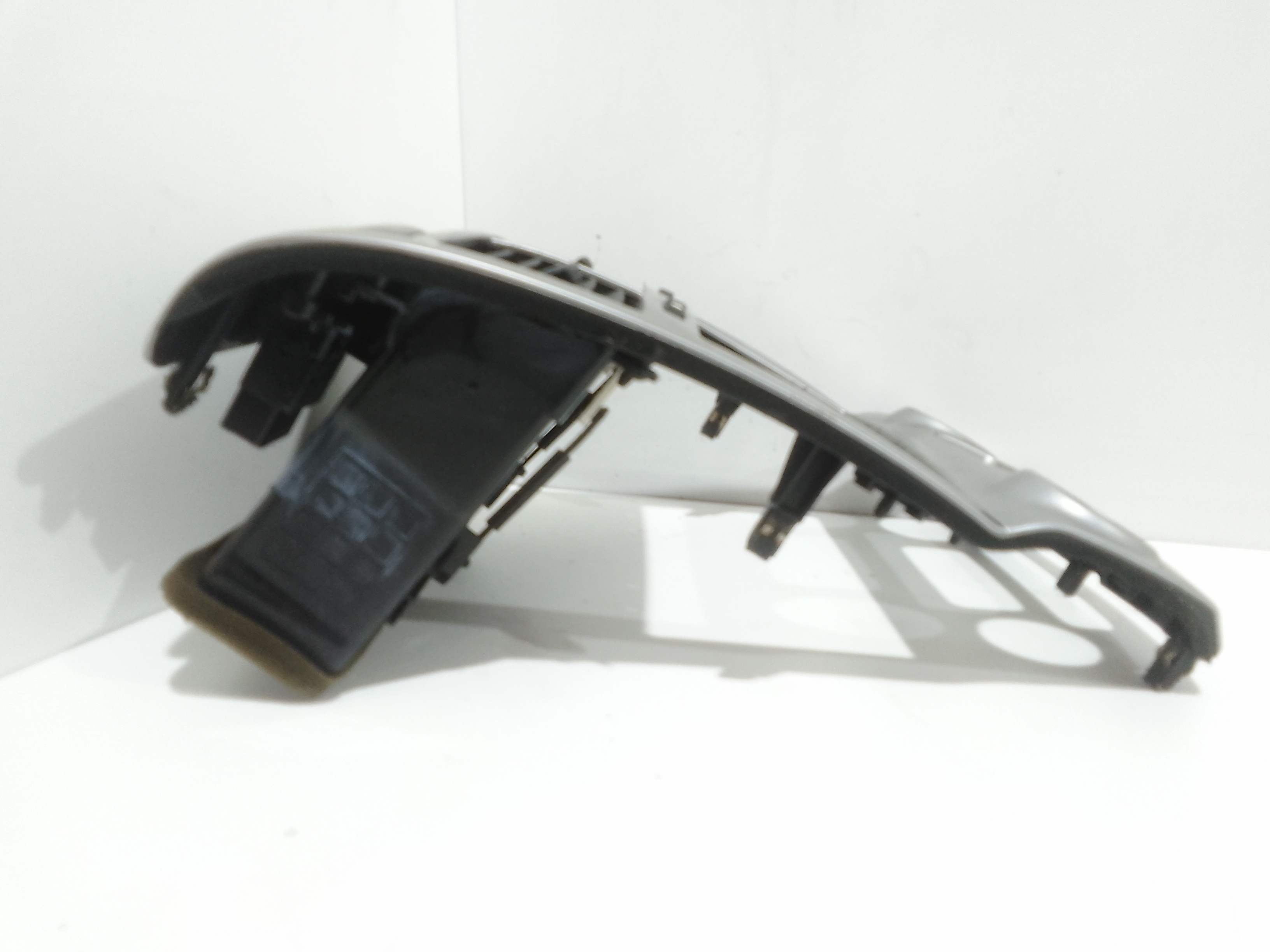 Modanatura Centrale Cruscotto per Kia Sportage Serie (04>10) (2004 - 2010)