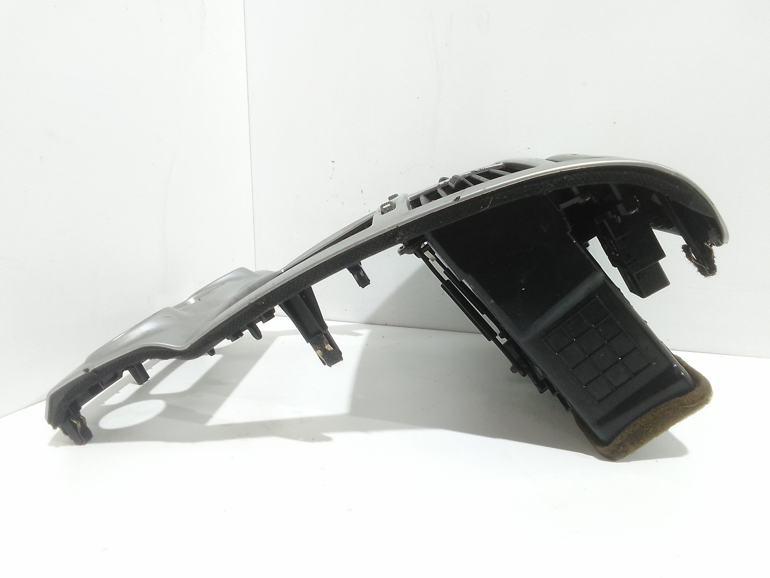 Modanatura Centrale Cruscotto per Kia Sportage Serie (04>10) (2004 - 2010)