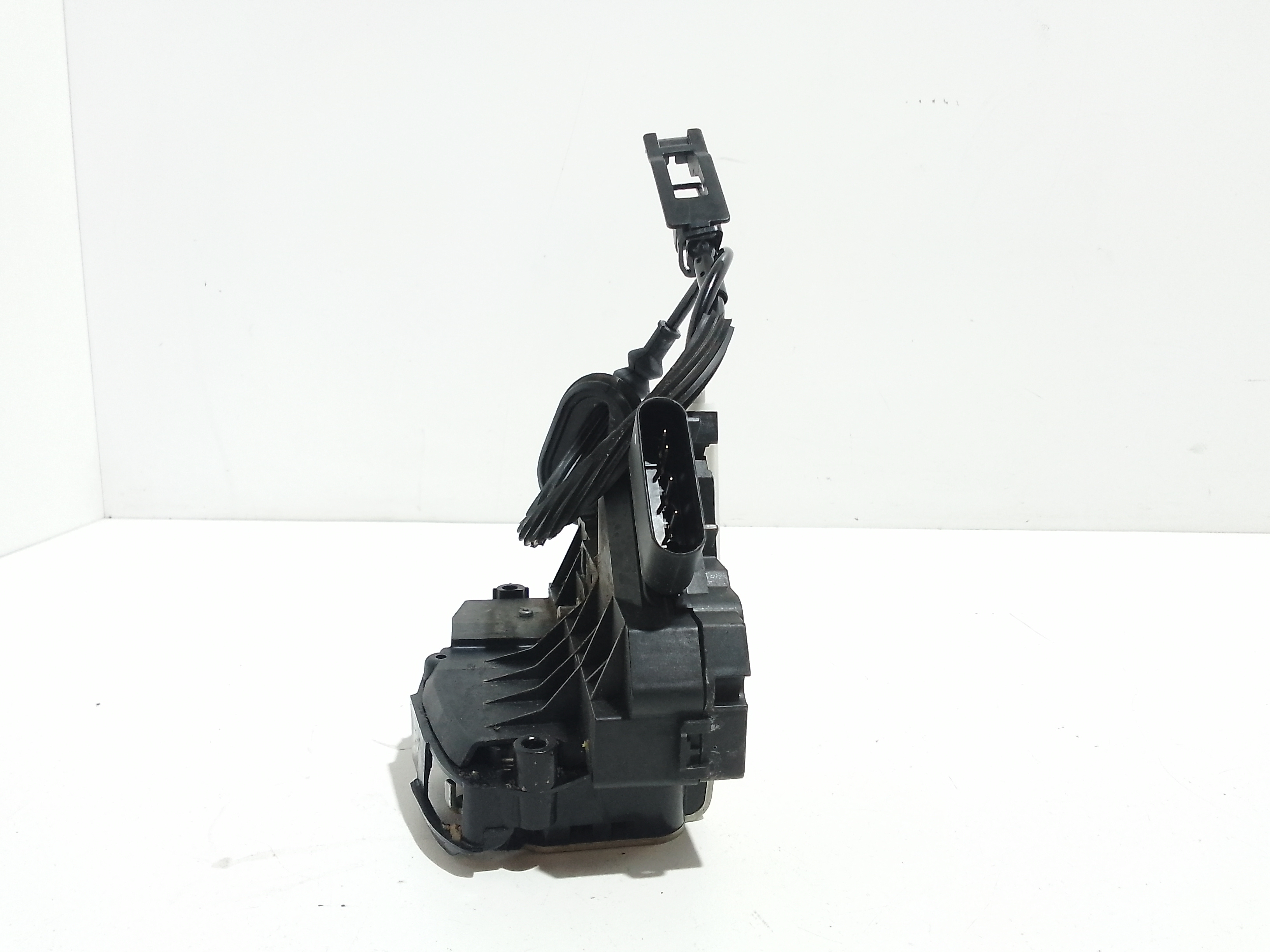 Serratura Anteriore Destra per Ford Fiesta 6 Serie (2008 - 2017)