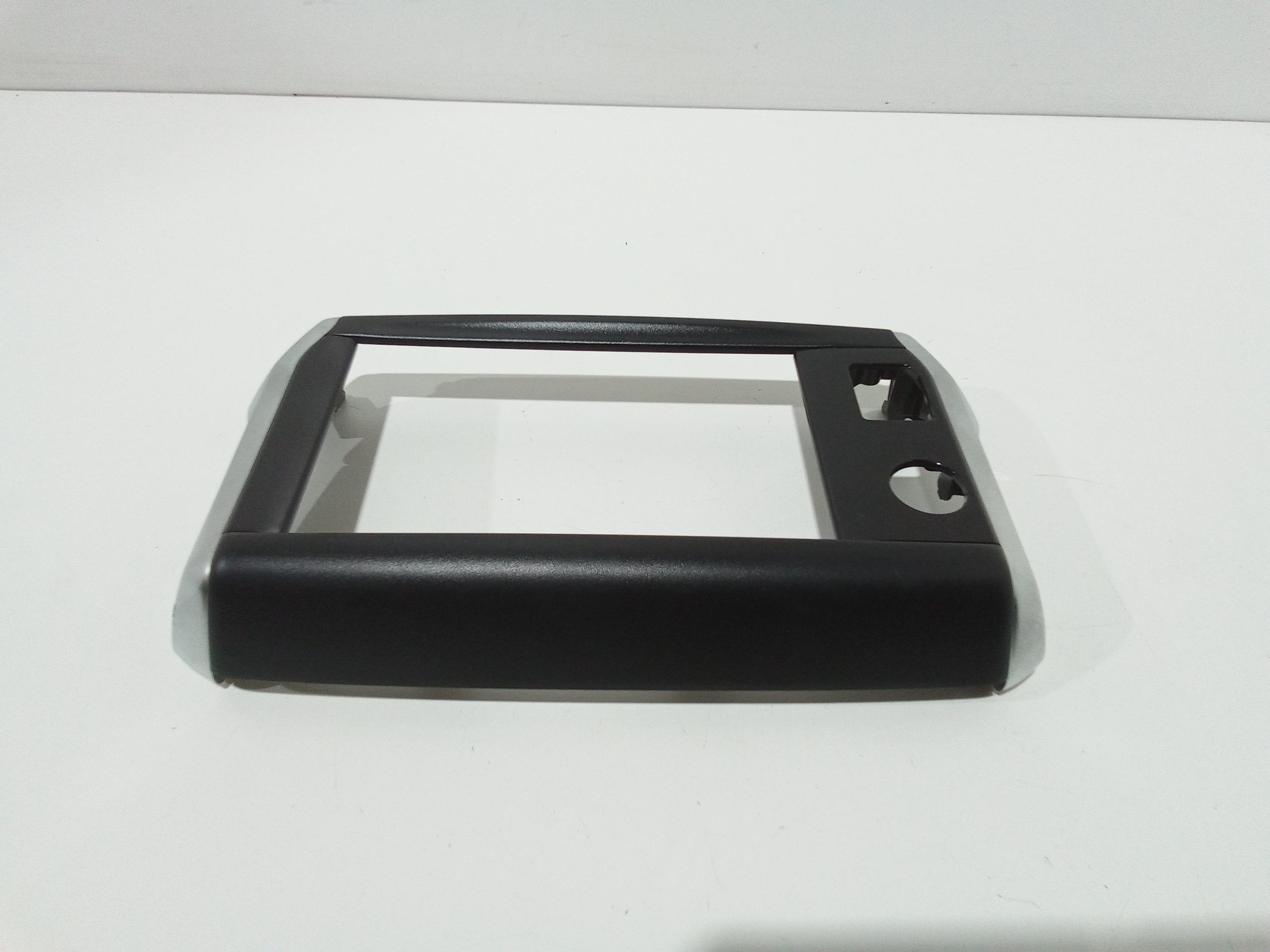 Modanatura Display Navigatore per Peugeot 2008 1 Serie (2013 - In produzione)