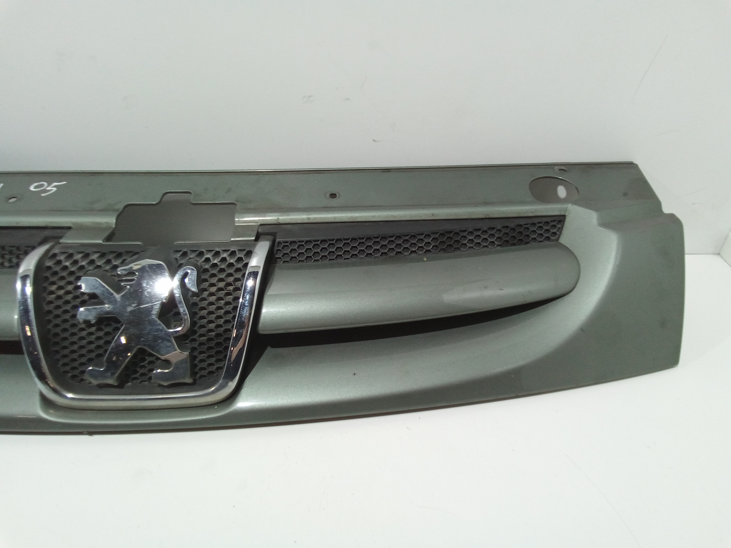 Griglia Anteriore per Peugeot Ranch 2 Serie (2002 - 2008)