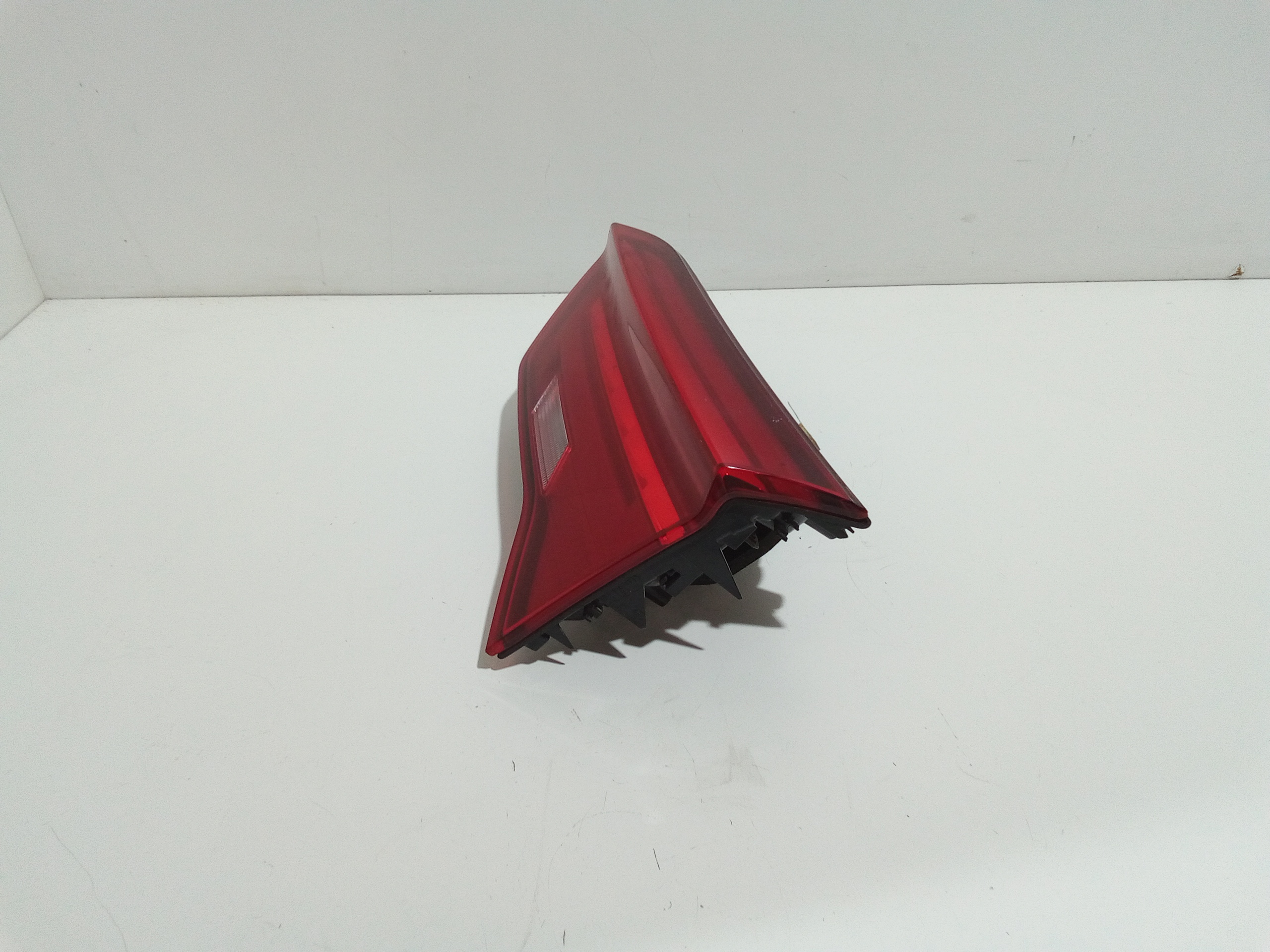 Stop posteriore destro a led integrato nel portello per Volkswagen T-roc Serie (2017 - In produzione)