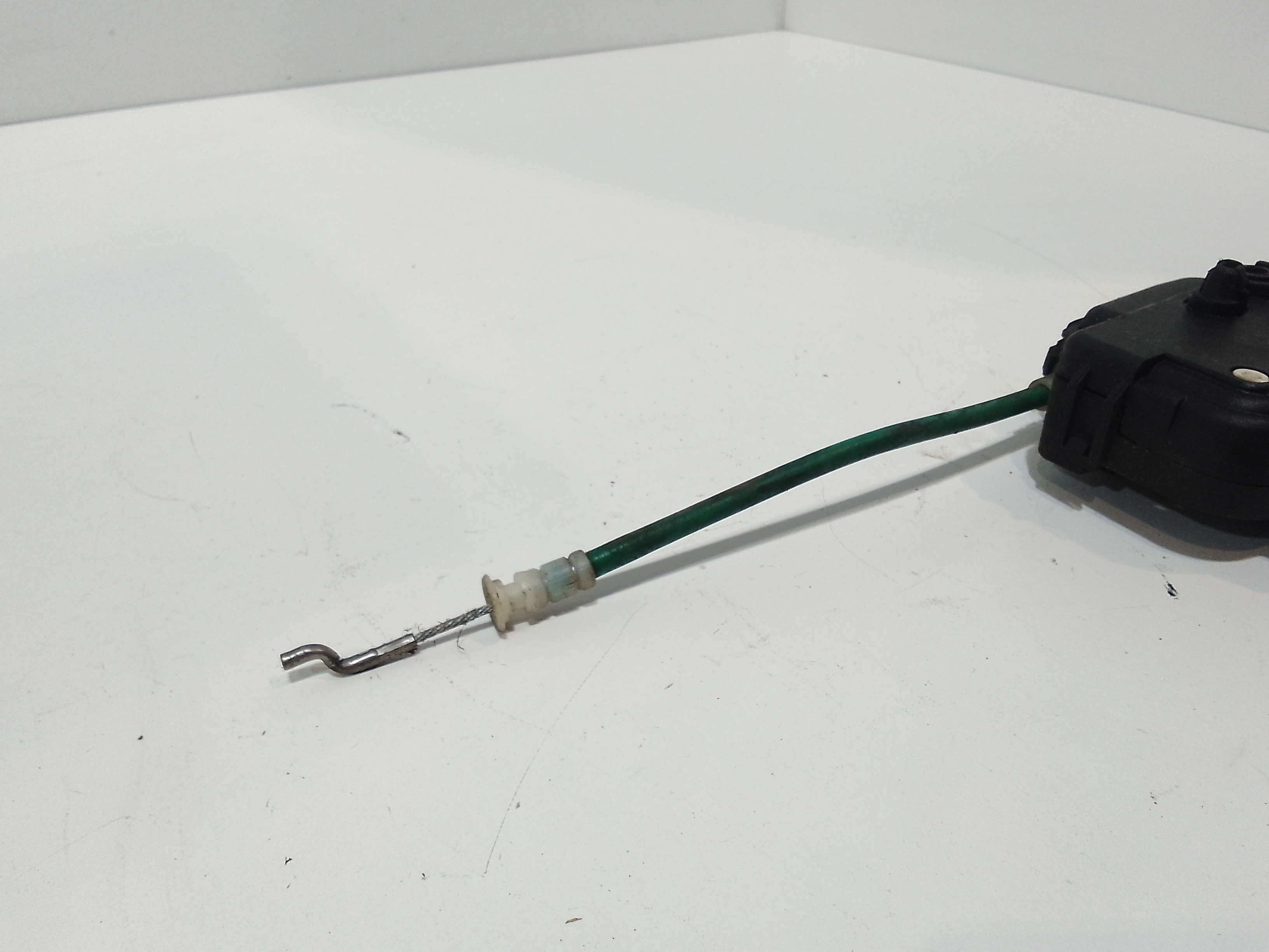 Attuatore porta portiera ant. sinistra per Fiat Idea 1 Serie (2003 - 2005)