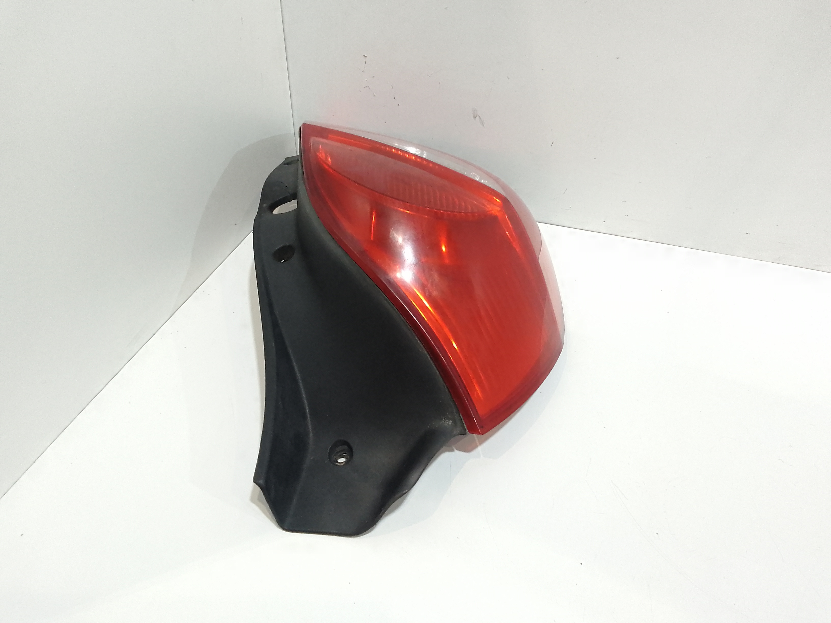 Stop fanale Posteriore sinistro lato Guida per Renault Clio Serie (04>08) (2004 - 2008)