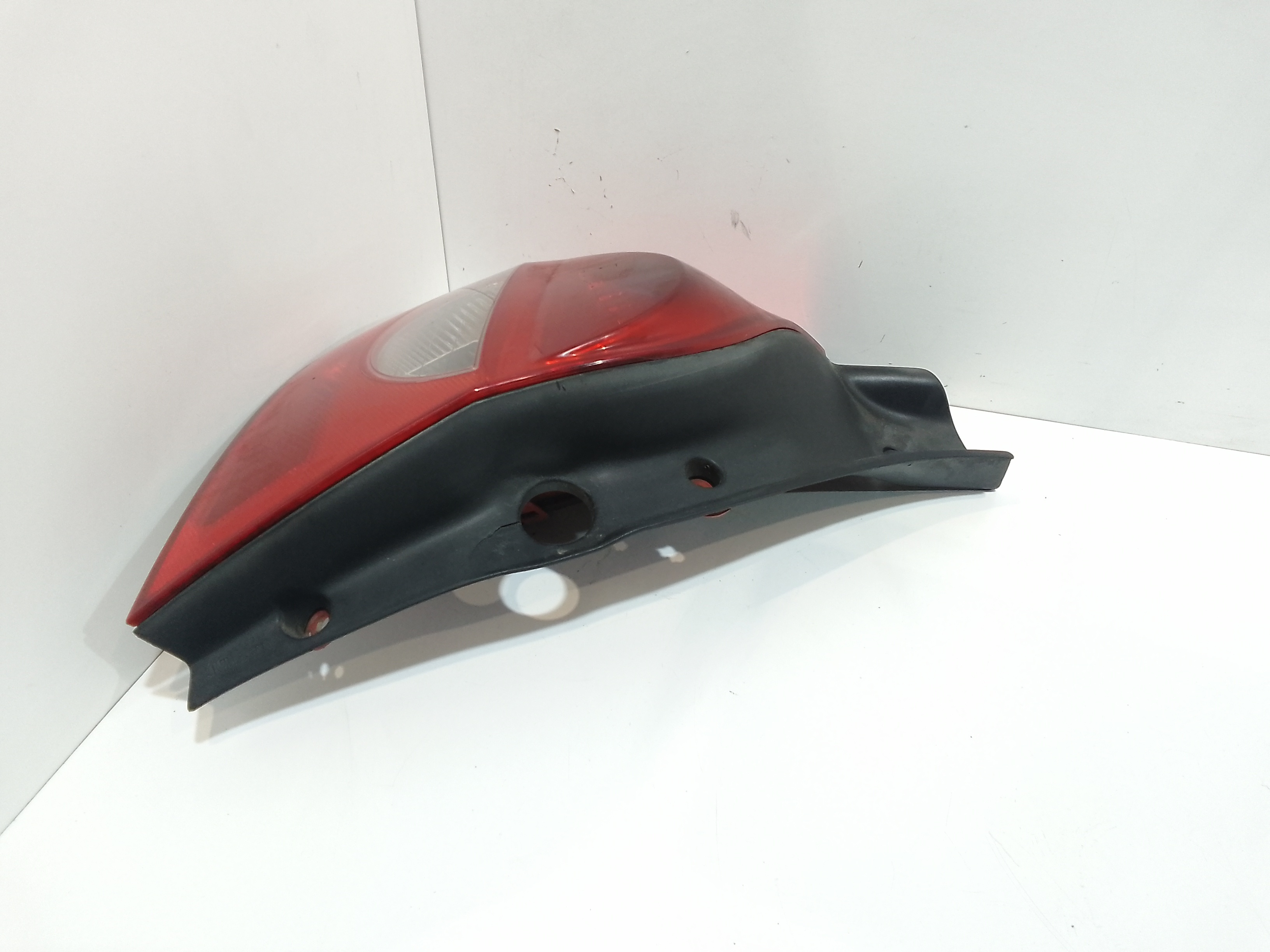 Stop fanale Posteriore sinistro lato Guida per Renault Clio Serie (04>08) (2004 - 2008)