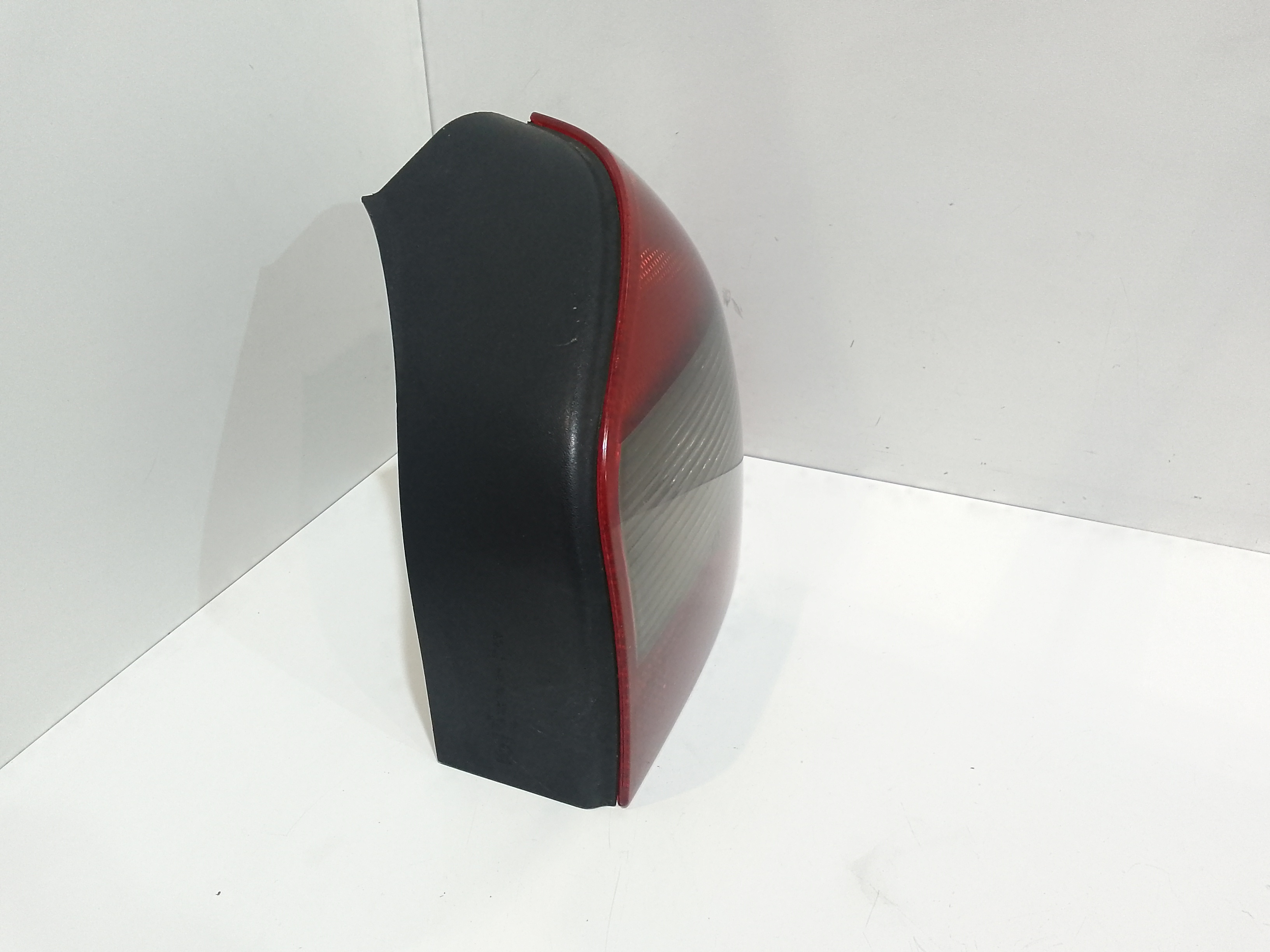 Stop fanale posteriore Destro Passeggero per Audi A3 Serie (8l1) (00>03) (2000 - 2003)