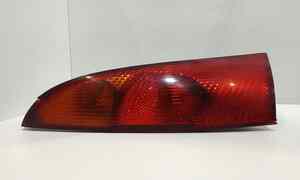 Stop fanale Posteriore sinistro lato Guida per Ford Focus Berlina 2 Serie (2001 - 2004)