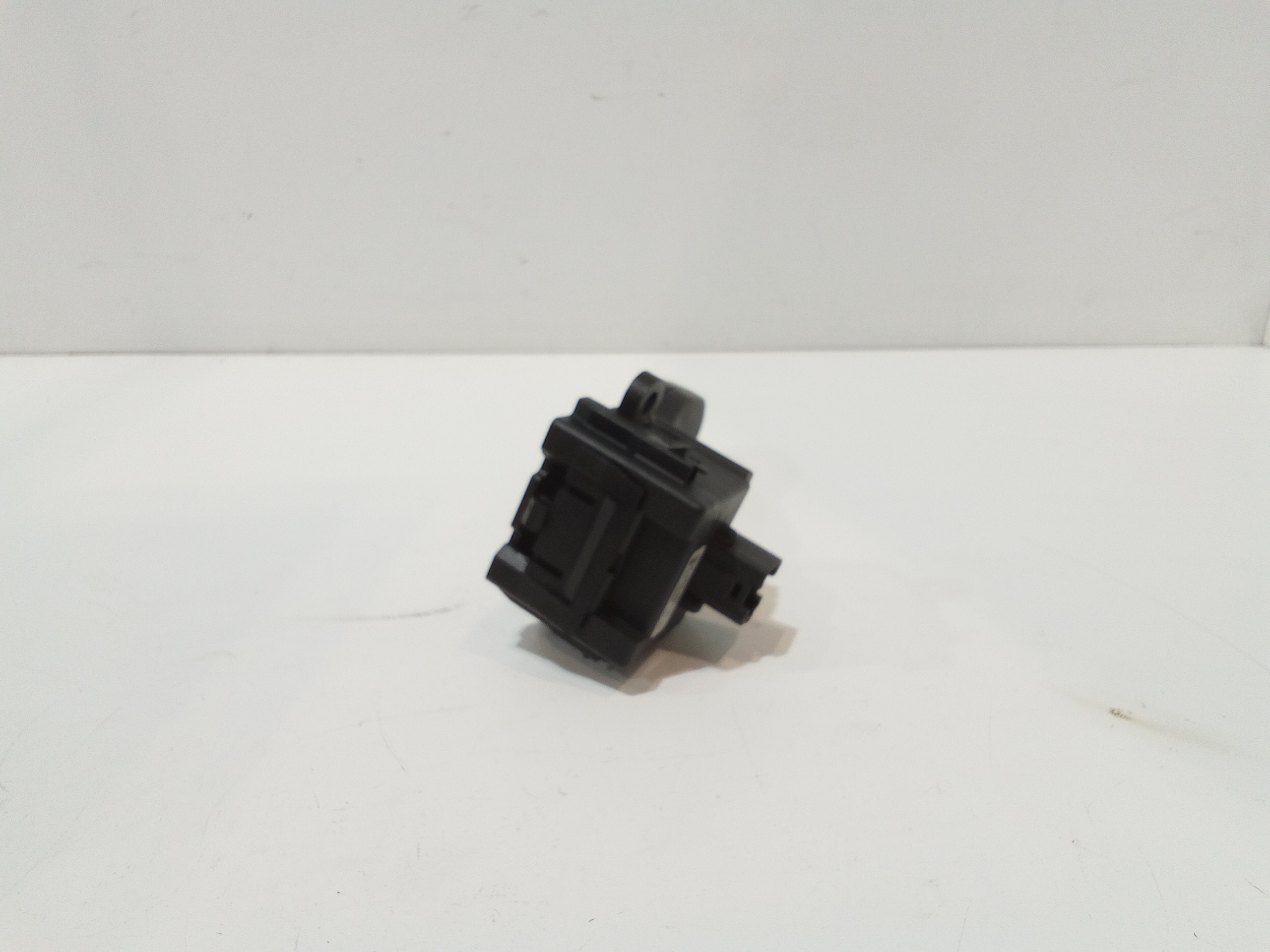 Devioluci sinistro per Bmw Serie 3 E46 Berlina (1998 - 2001)