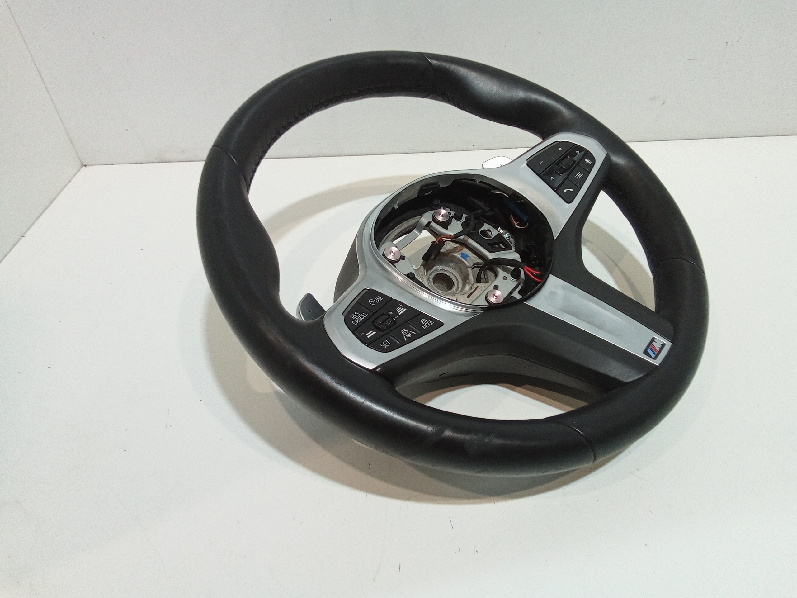 Volante per Bmw X6 Serie (G06) (19>) (2019 - In produzione)