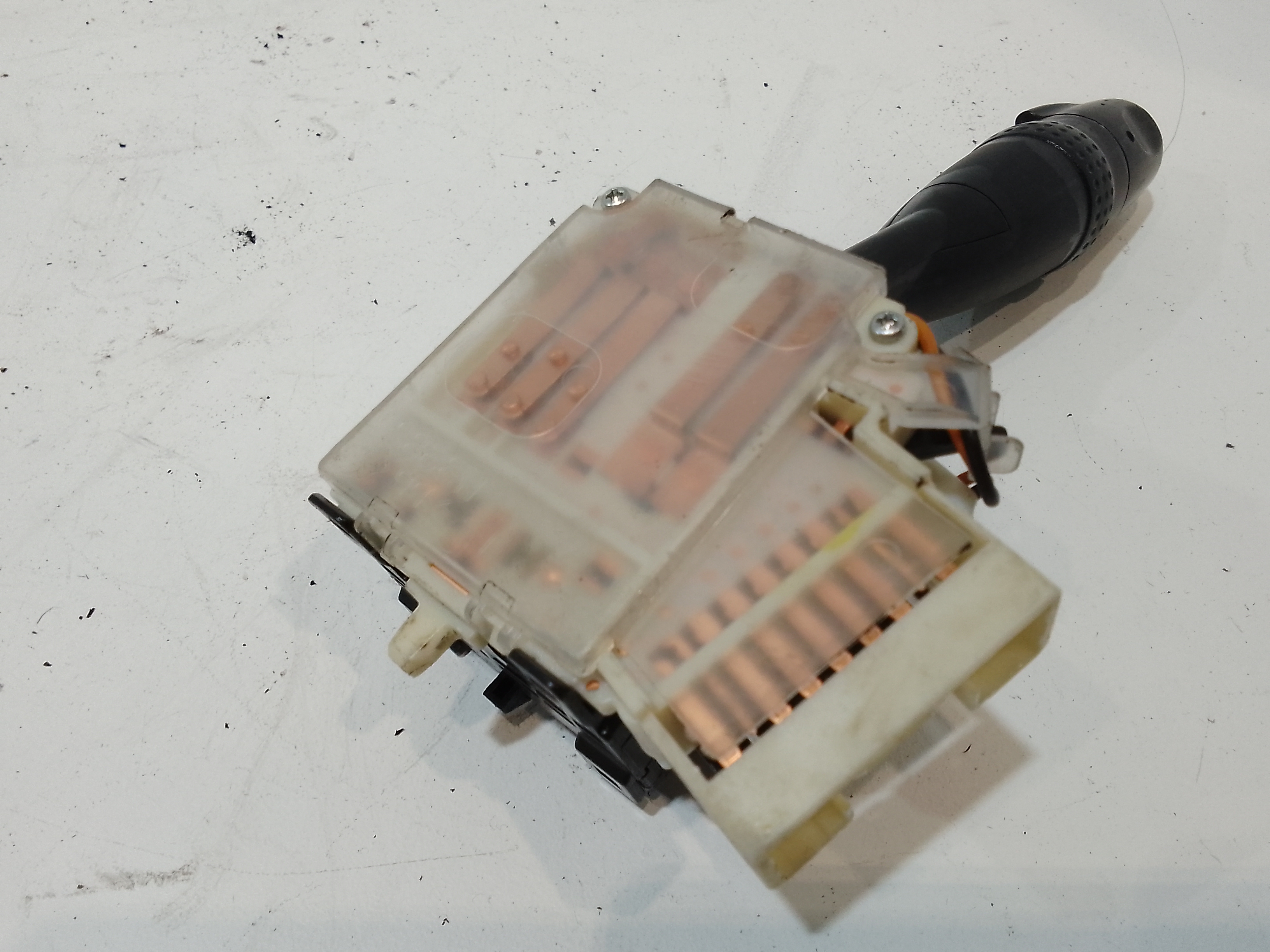 Devioluci sinistro per Daihatsu Sirion 2 Serie (2005 - In produzione)