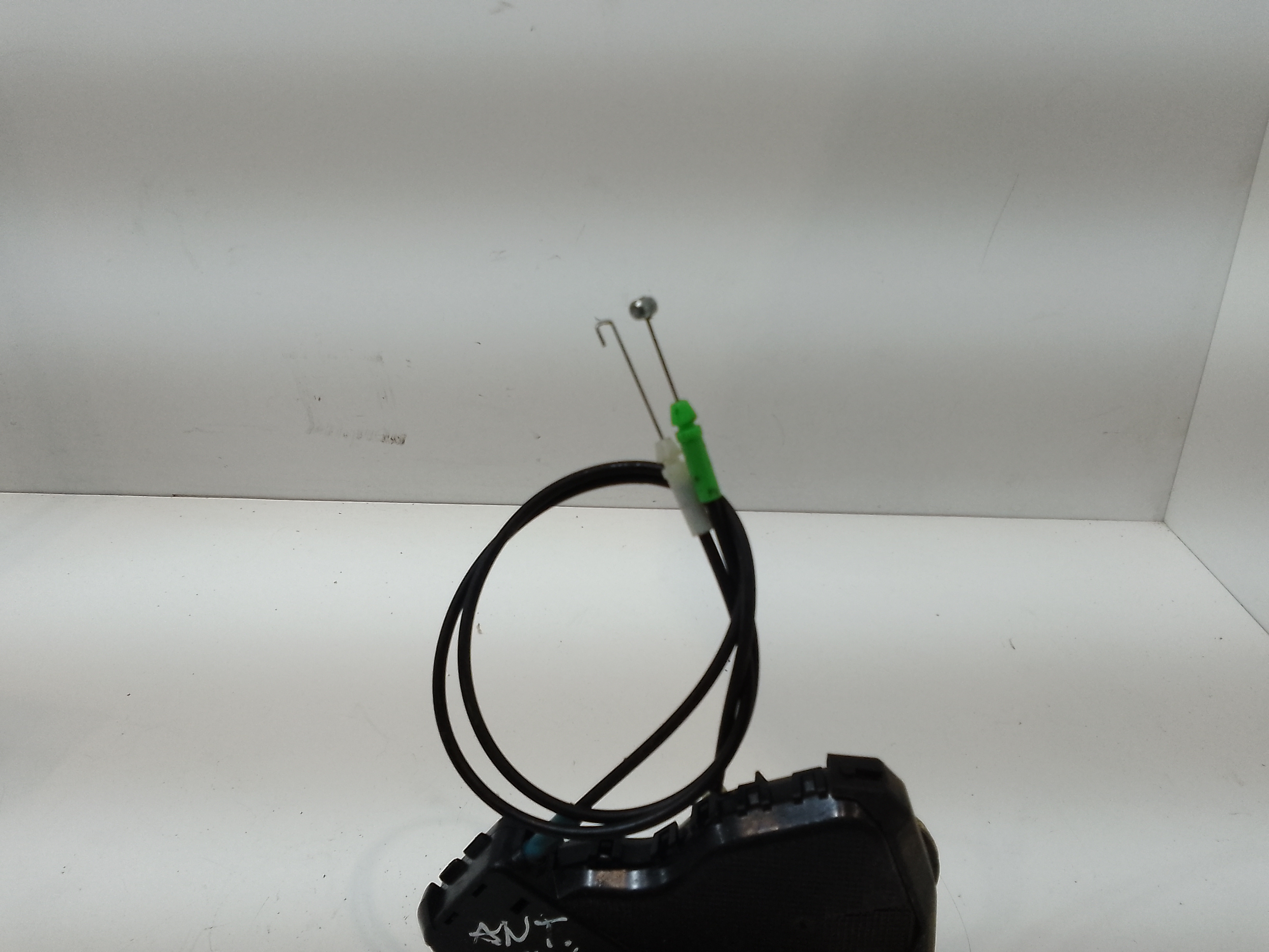 Serratura Anteriore Sinistra per Daihatsu Sirion 2 Serie (2005 - In produzione)