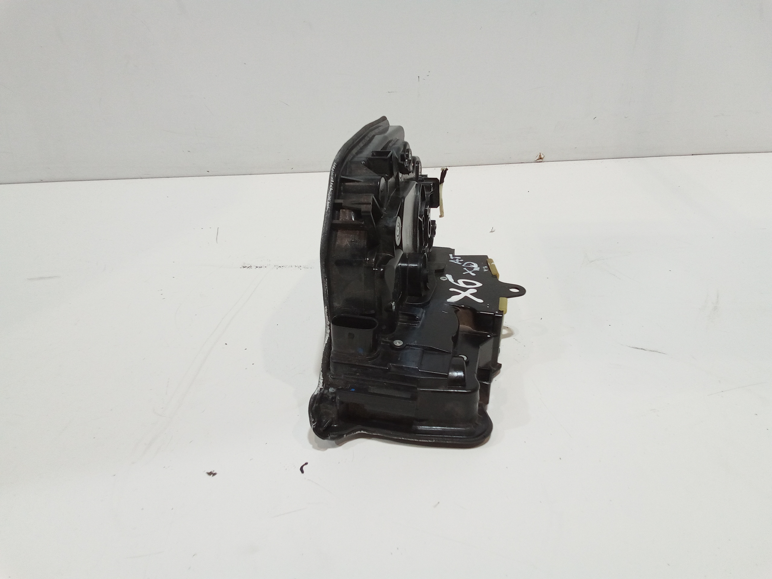 Serratura Anteriore Destra per Bmw X6 Serie (G06) (19>) (2019 - In produzione)