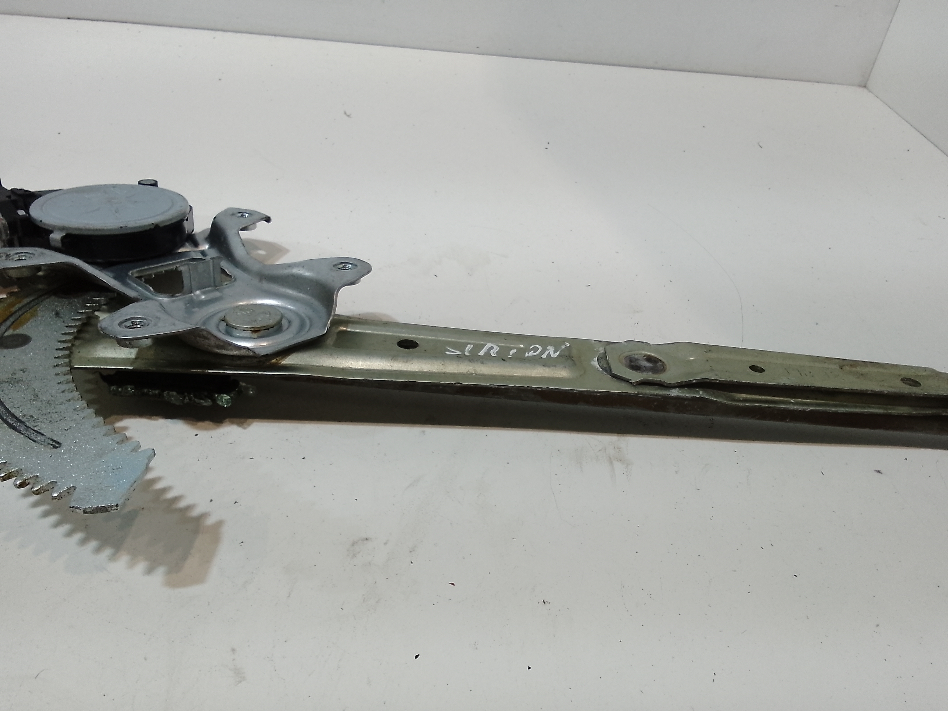 Cremagliera anteriore sinistra Guida per Daihatsu Sirion 2 Serie (2005 - In produzione)