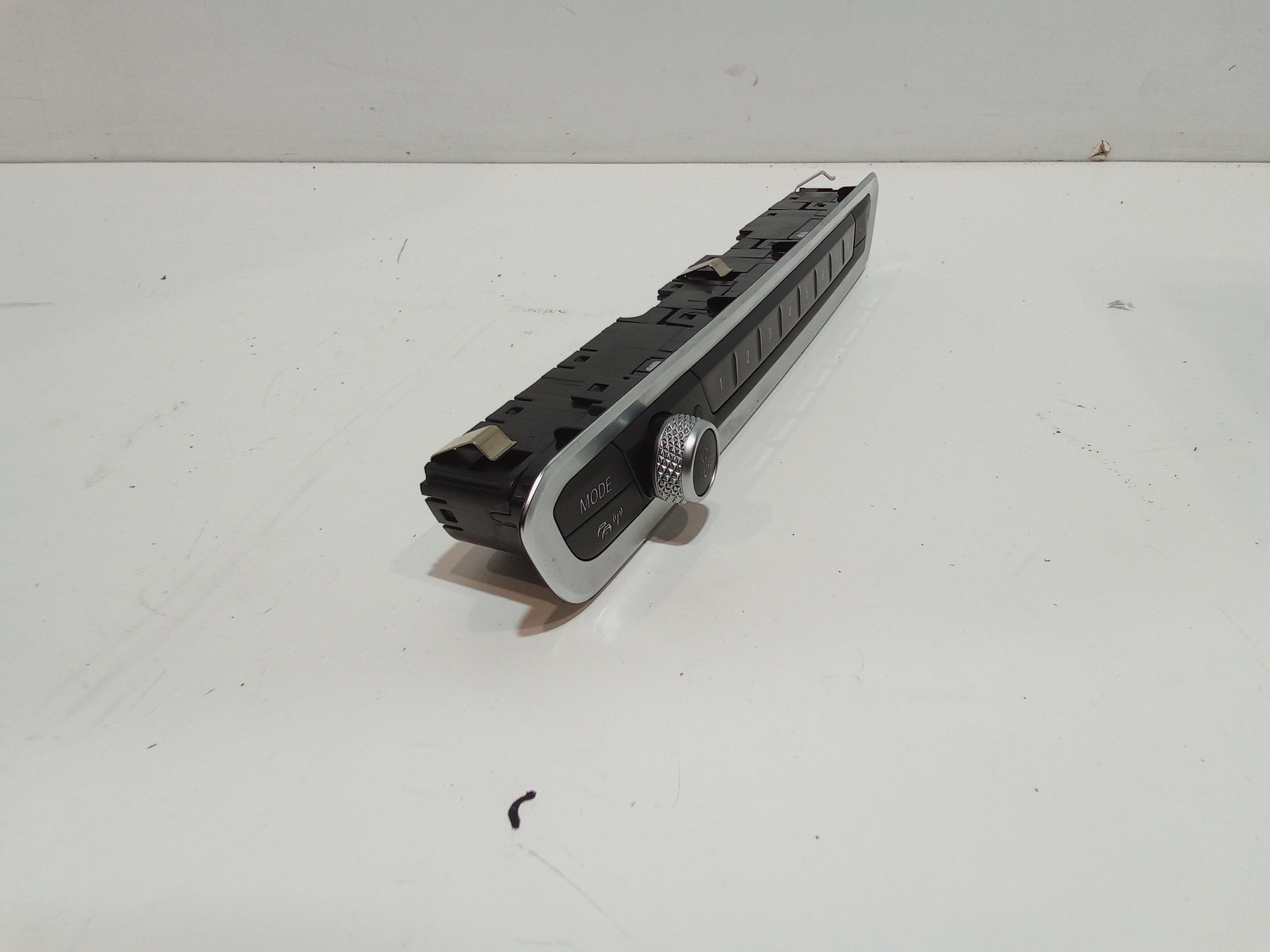 Pulsantiera Centrale per Bmw X6 Serie (G06) (19>) (2019 - In produzione)