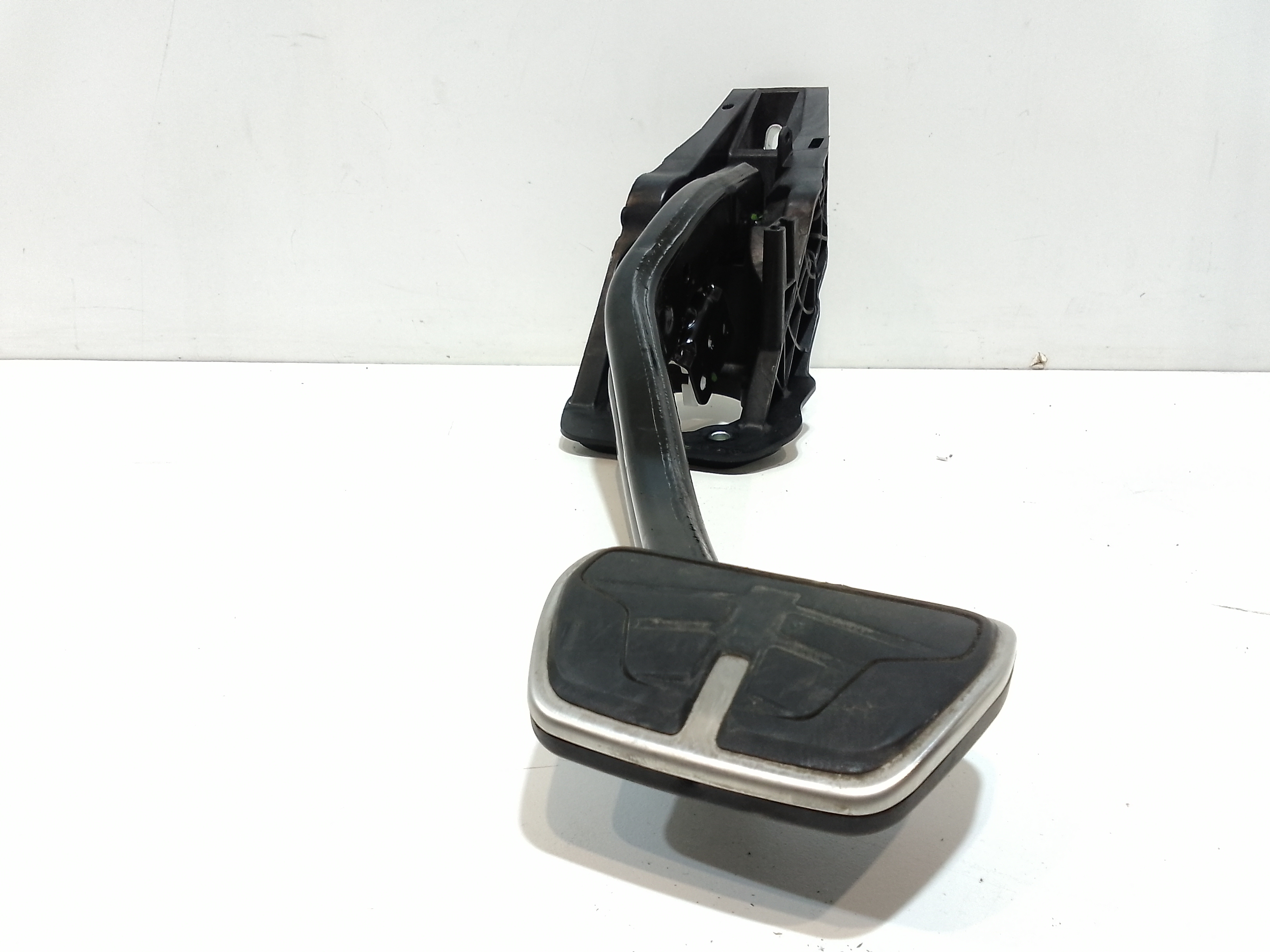 Pedale Freno per Bmw X6 Serie (G06) (19>) (2019 - In produzione)