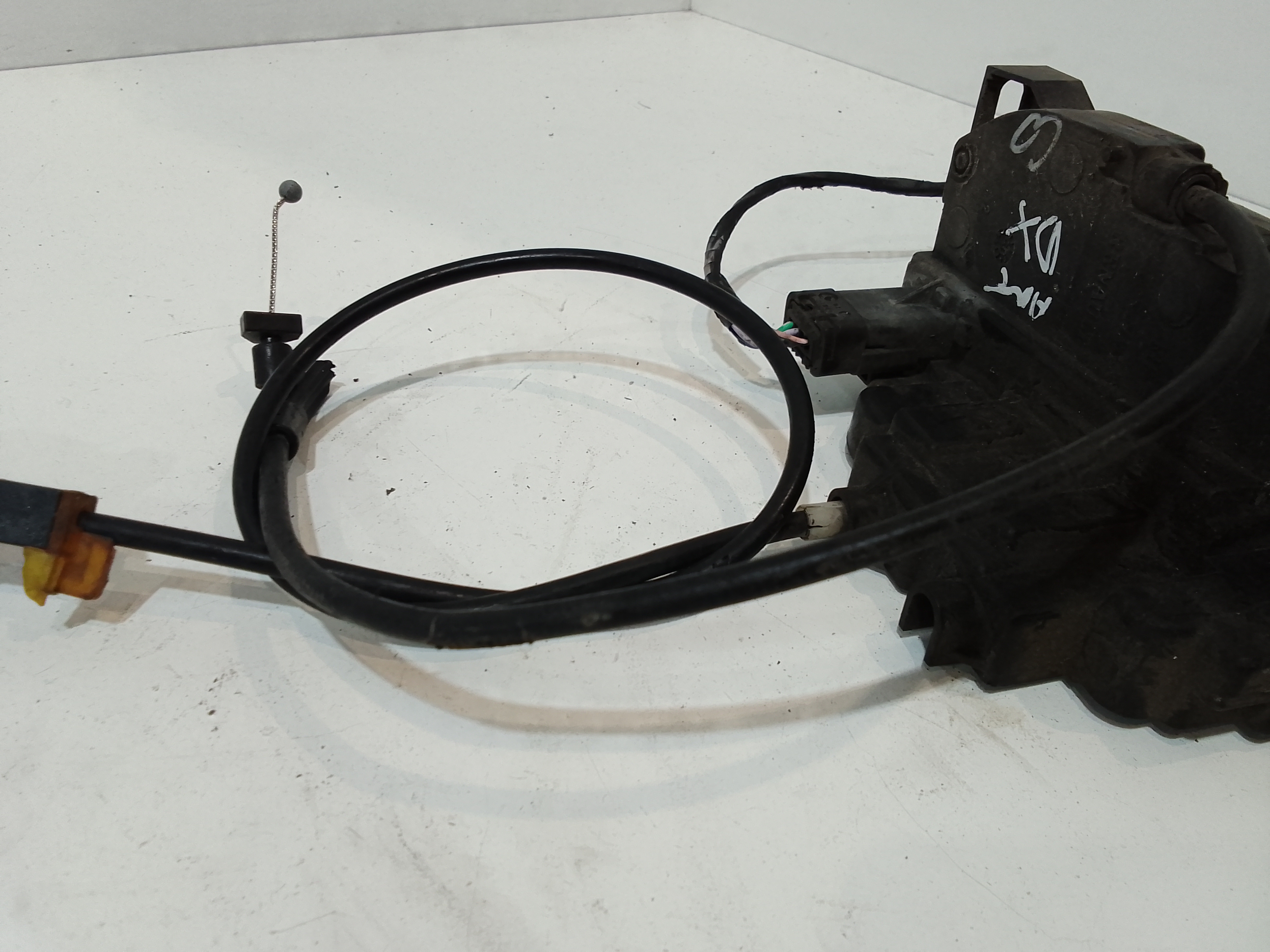 Serratura Anteriore Destra per Renault Modus 1 Serie (2004 - 2006)