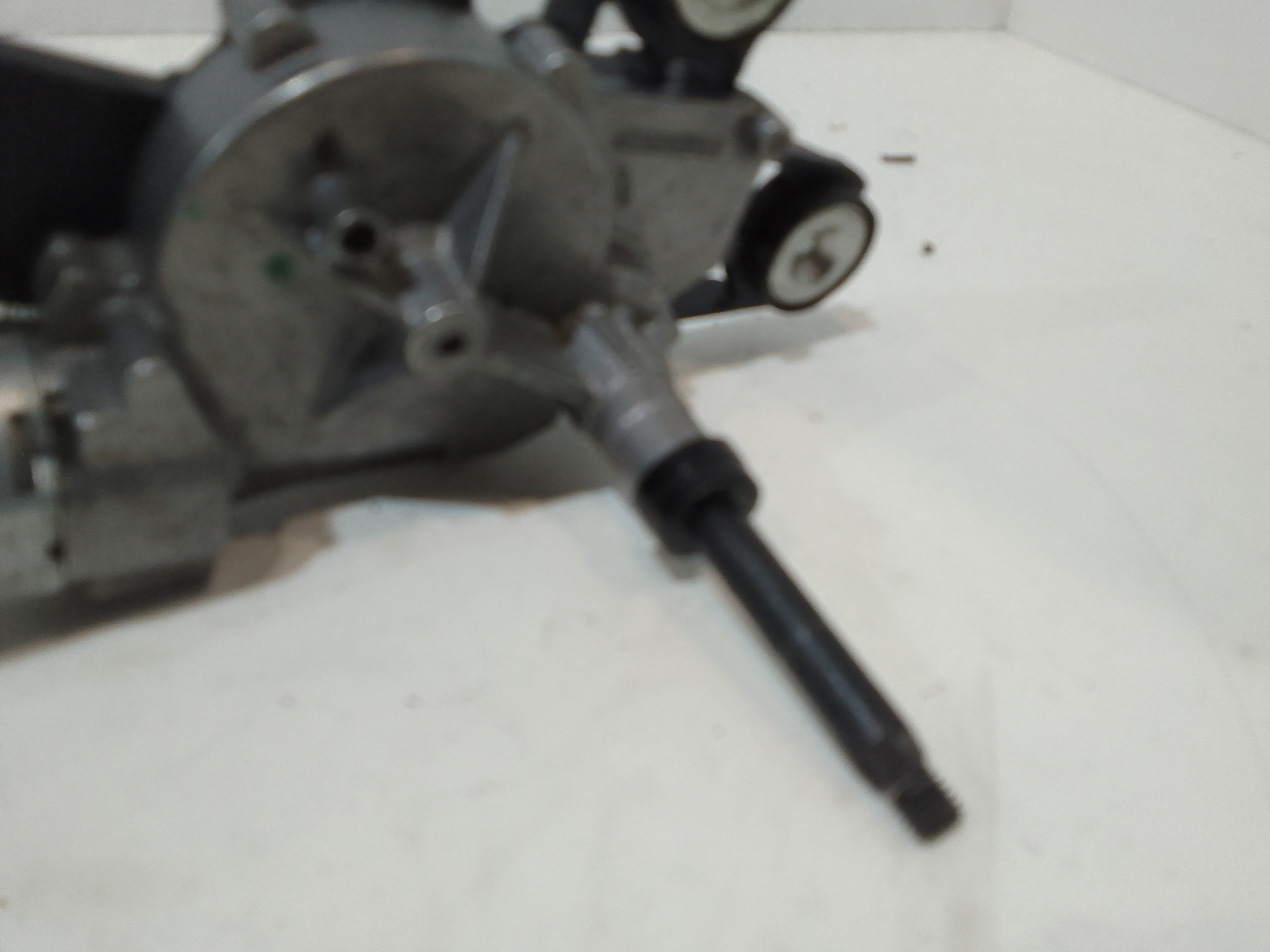 Motorino Tergicristallo Posteriore per Ford Fiesta 6 Serie (2008 - 2017)