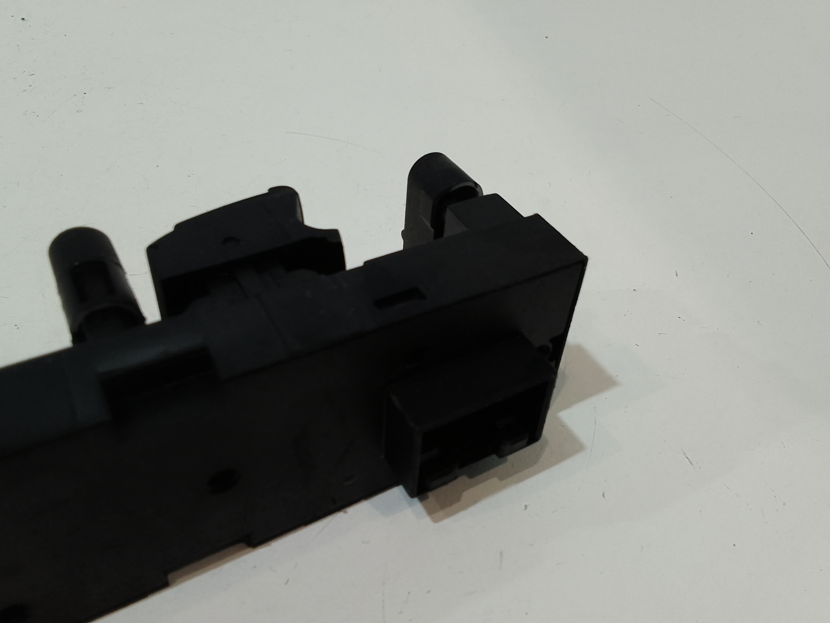 Pulsantiera anteriore sinistra Guida per Volkswagen Golf 4 Berlina (97>03) (1997 - 2003)