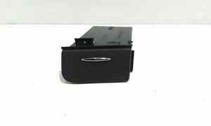 Posacenere per Mercedes Classe E Berlina W211 (2002 - 2007)