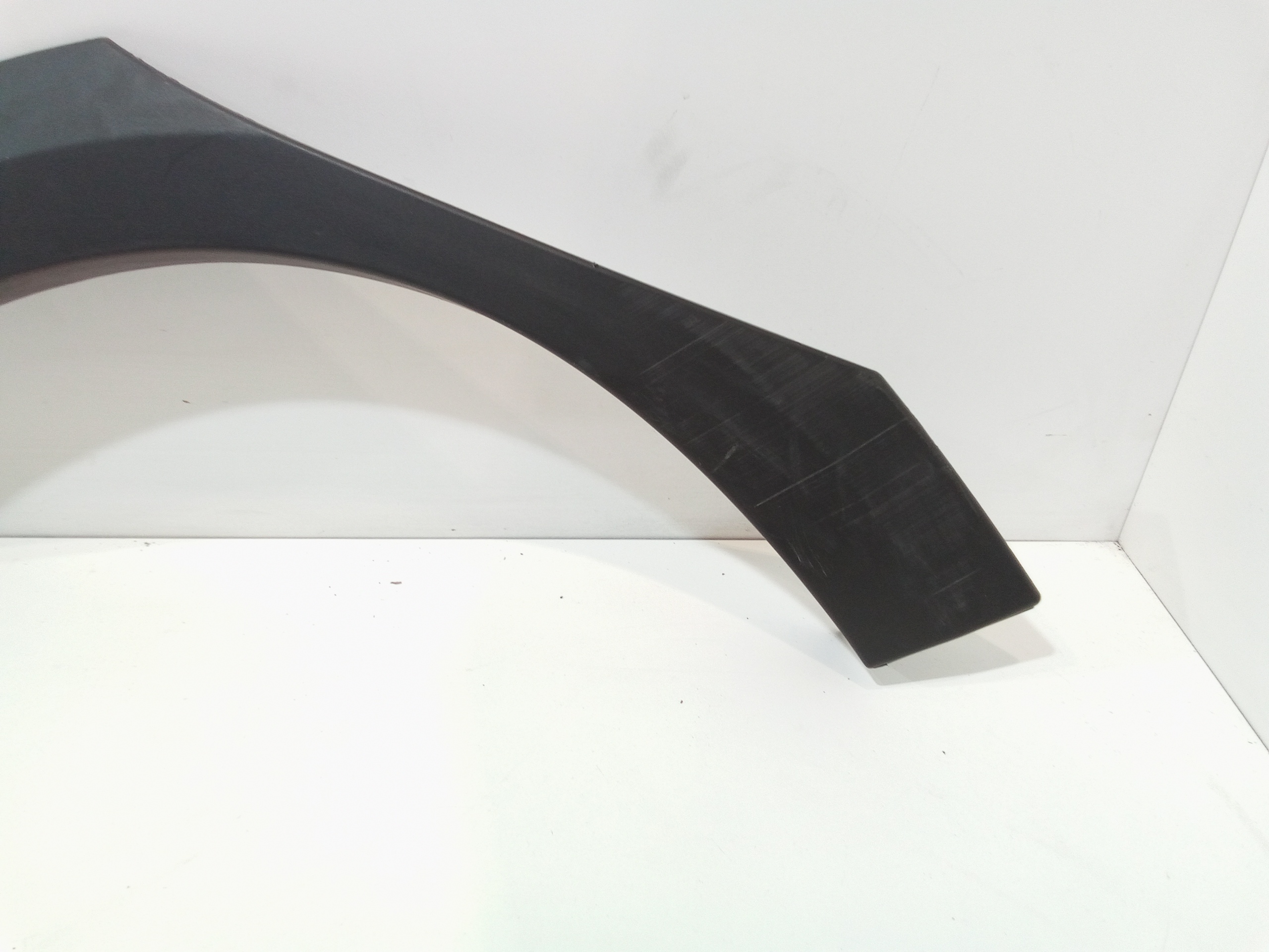 Modanatura parafango post SX guida per Peugeot 2008 1 Serie (2013 - In produzione)