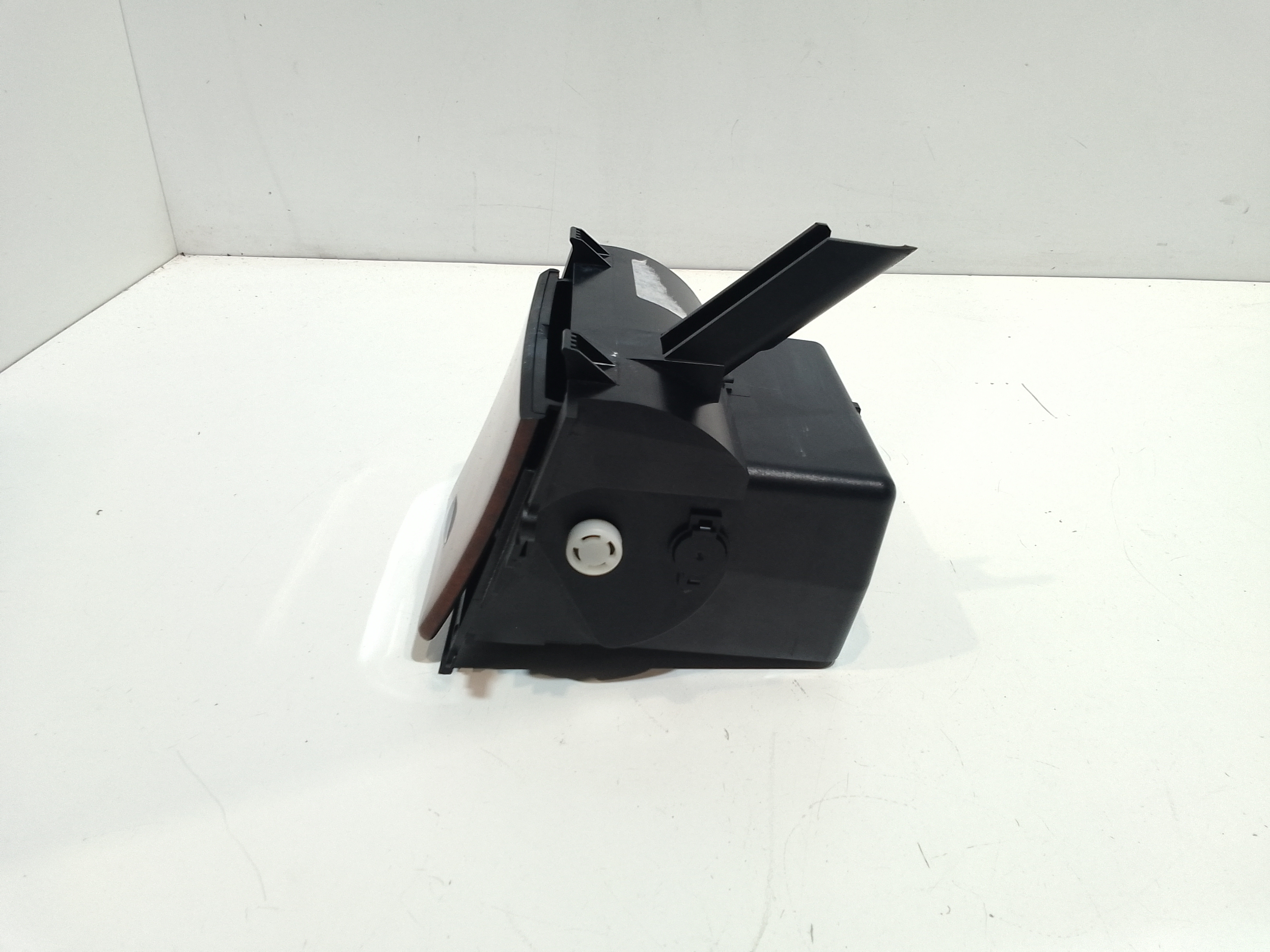 Vano portaoggetti per Mercedes Classe E Berlina W211 (2002 - 2007)