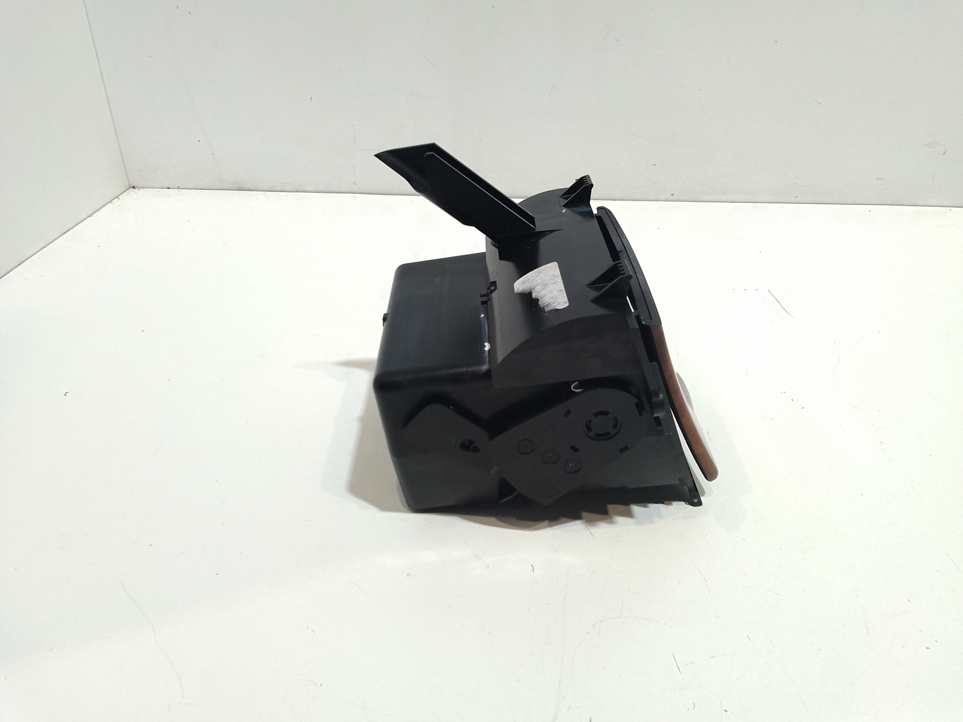 Vano portaoggetti per Mercedes Classe E Berlina W211 (2002 - 2007)