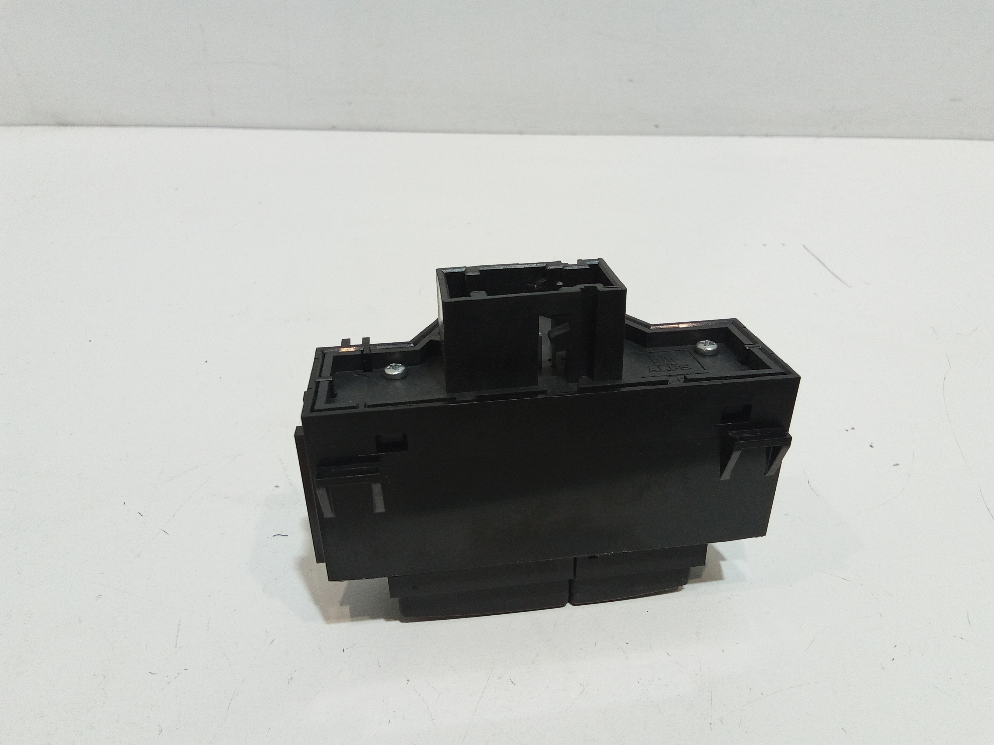 Pulsante luci di emergenza per Opel Corsa D 5p 1 Serie (2006 - In produzione)