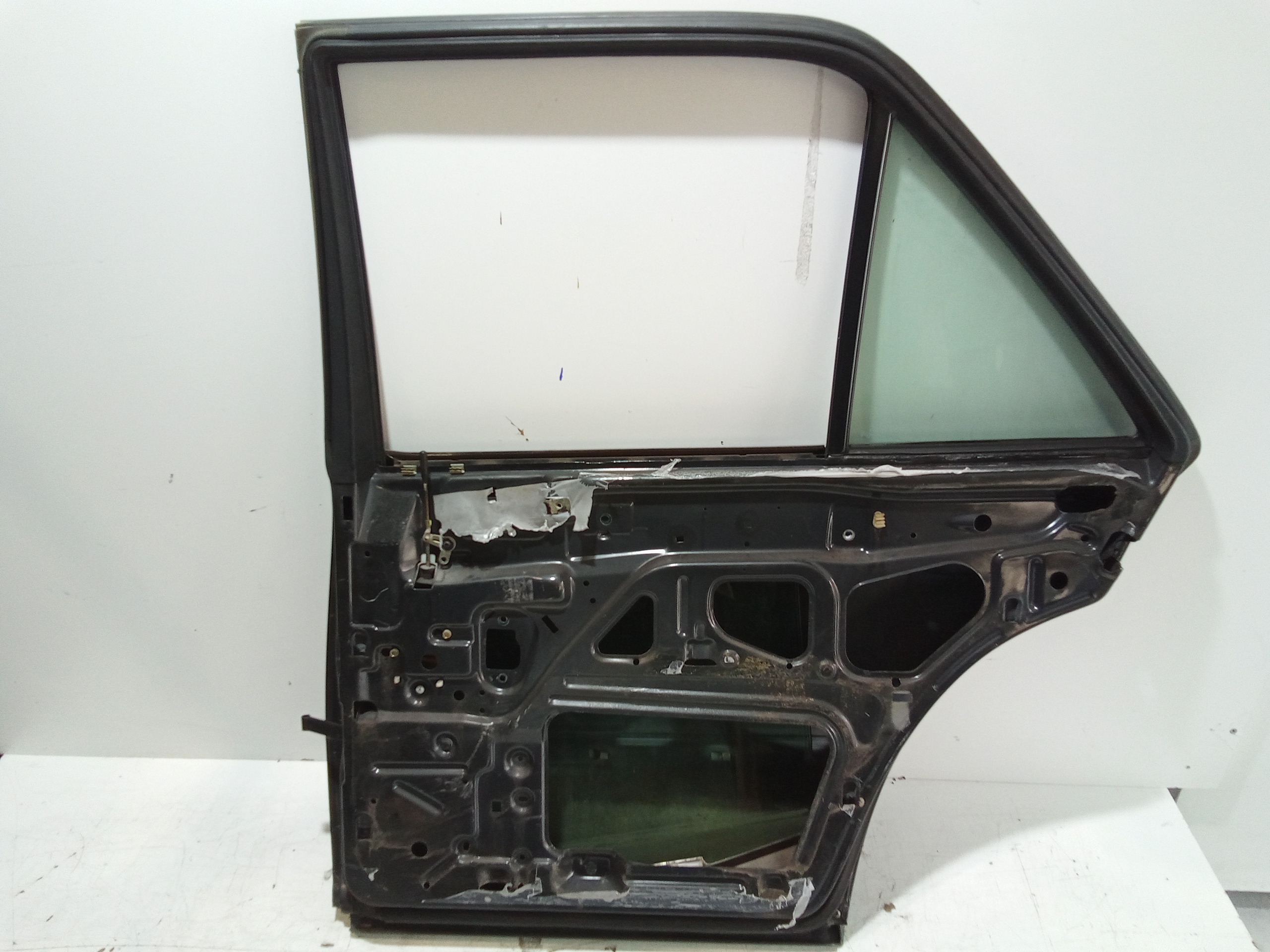 Portiera Posteriore Destra per Mercedes 190 W201 (1983 - 1993)