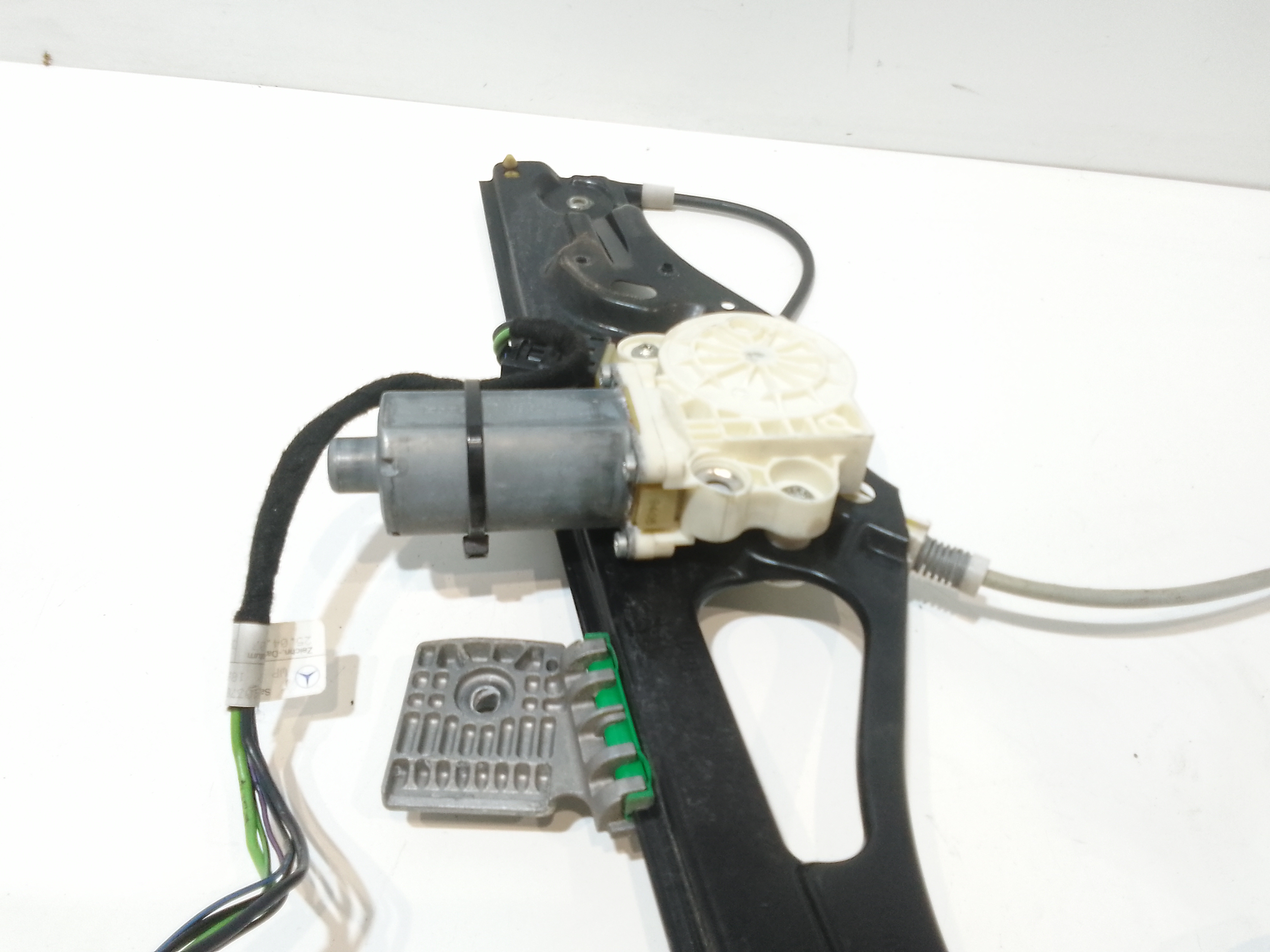 Cremagliera anteriore sinistra Guida per Mercedes Classe E S. Wagon W211 (2002 - 2007)