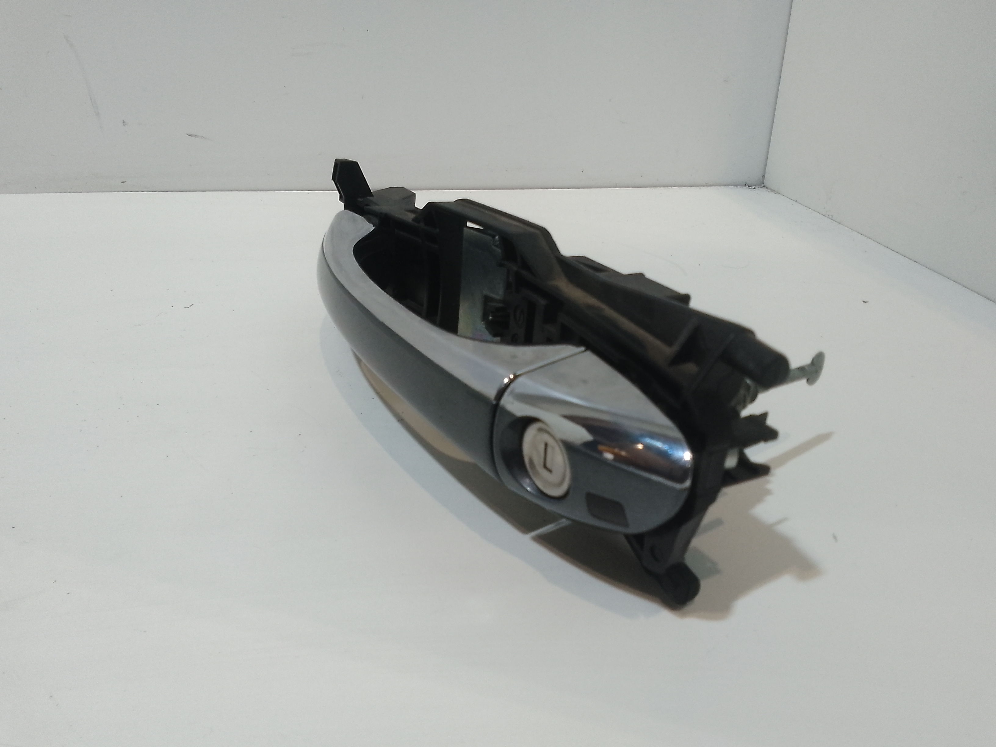 Maniglia esterna Anteriore Sinistra per Mercedes Classe E S. Wagon W211 (2002 - 2007)