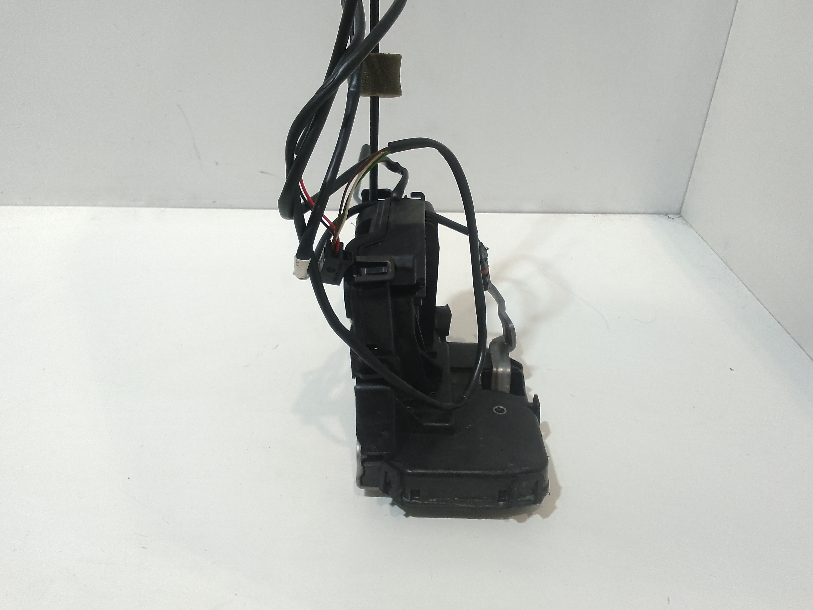 Serratura Anteriore Sinistra per Mercedes Classe E S. Wagon W211 (2002 - 2007)