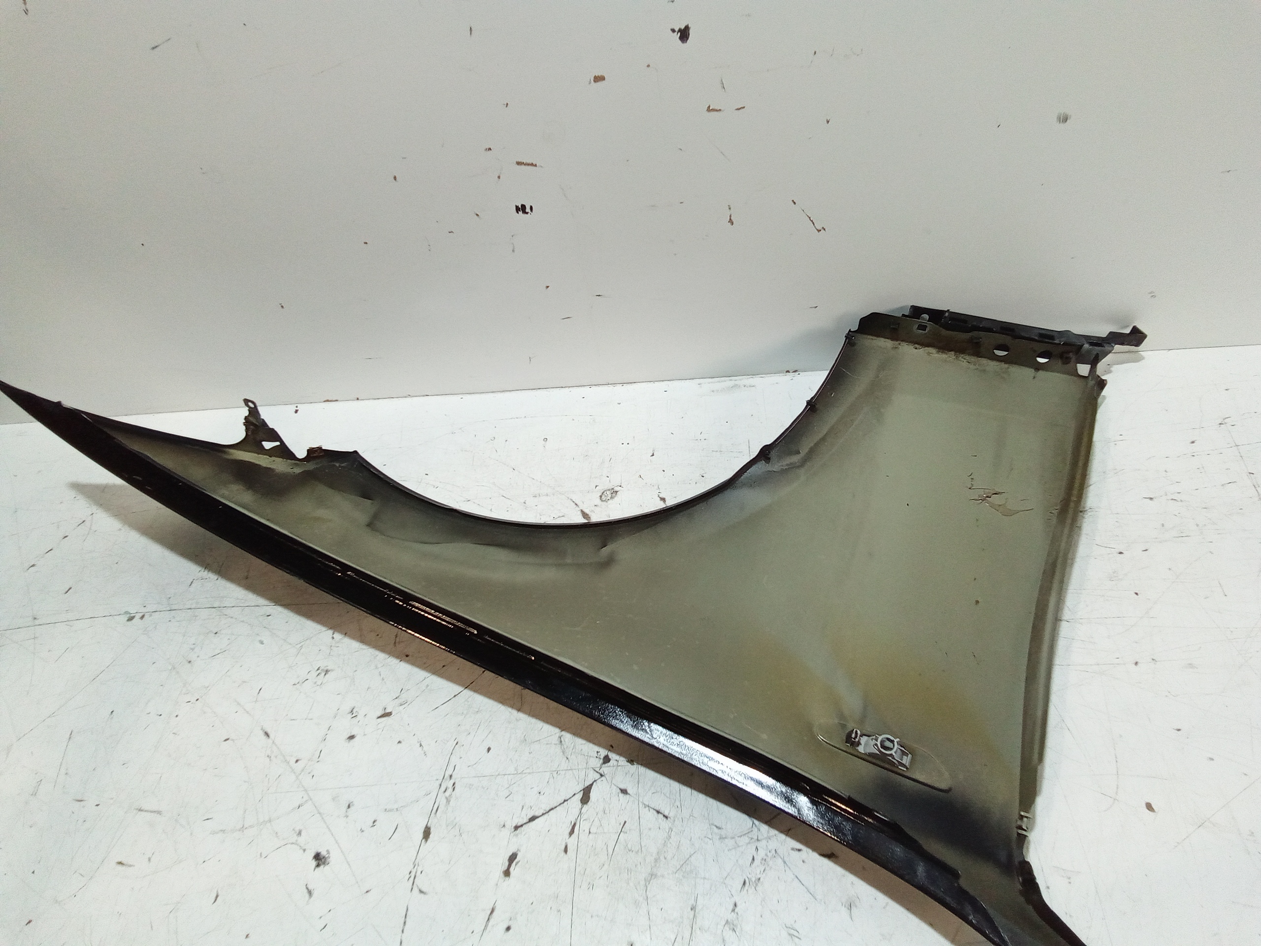 Parafango Anteriore Sinistro per Bmw Serie 1 Serie (e87) (04>07) (2004 - 2007)