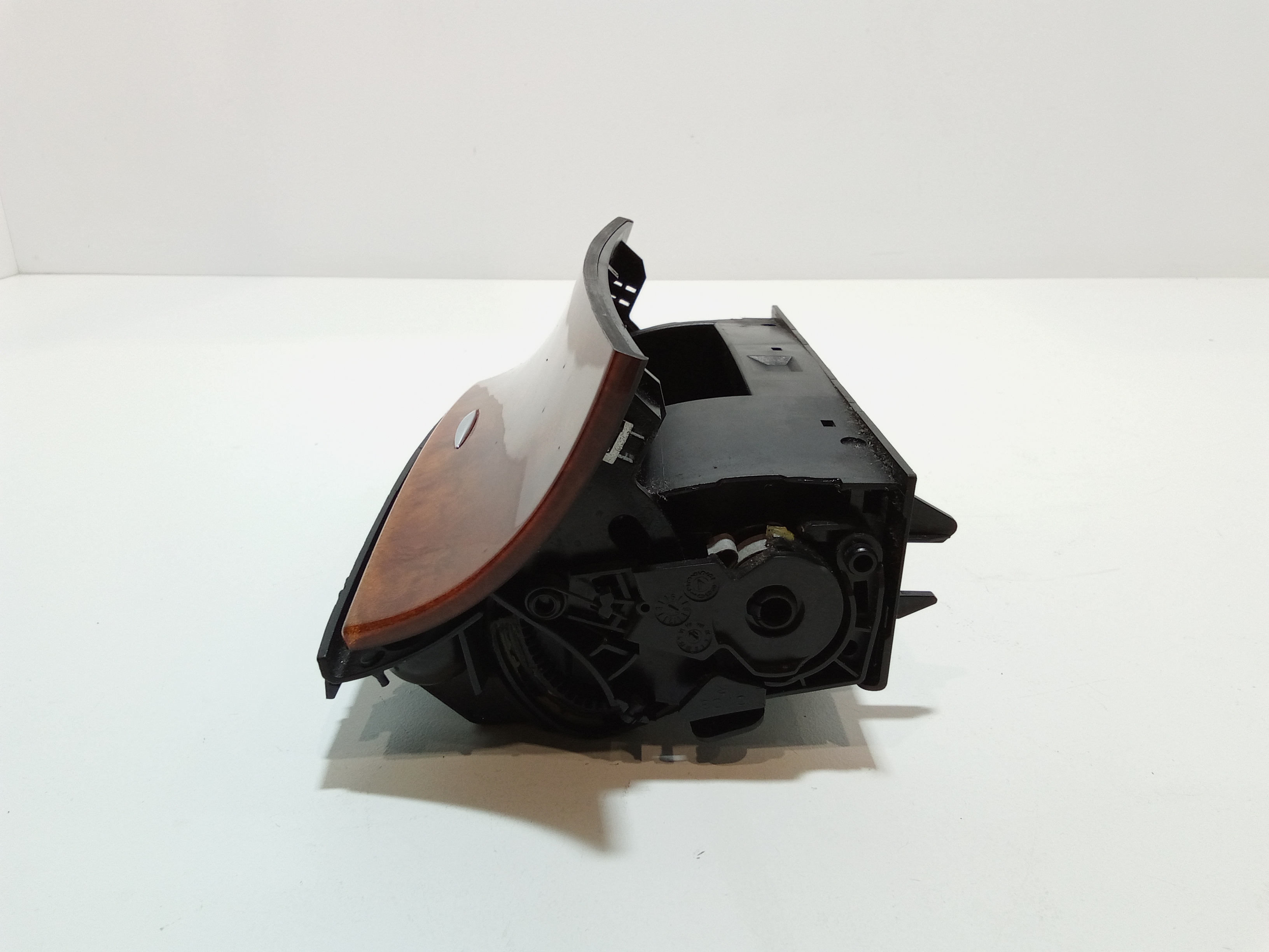 Vano portaoggetti per Mercedes Classe E S. Wagon W211 (2002 - 2007)